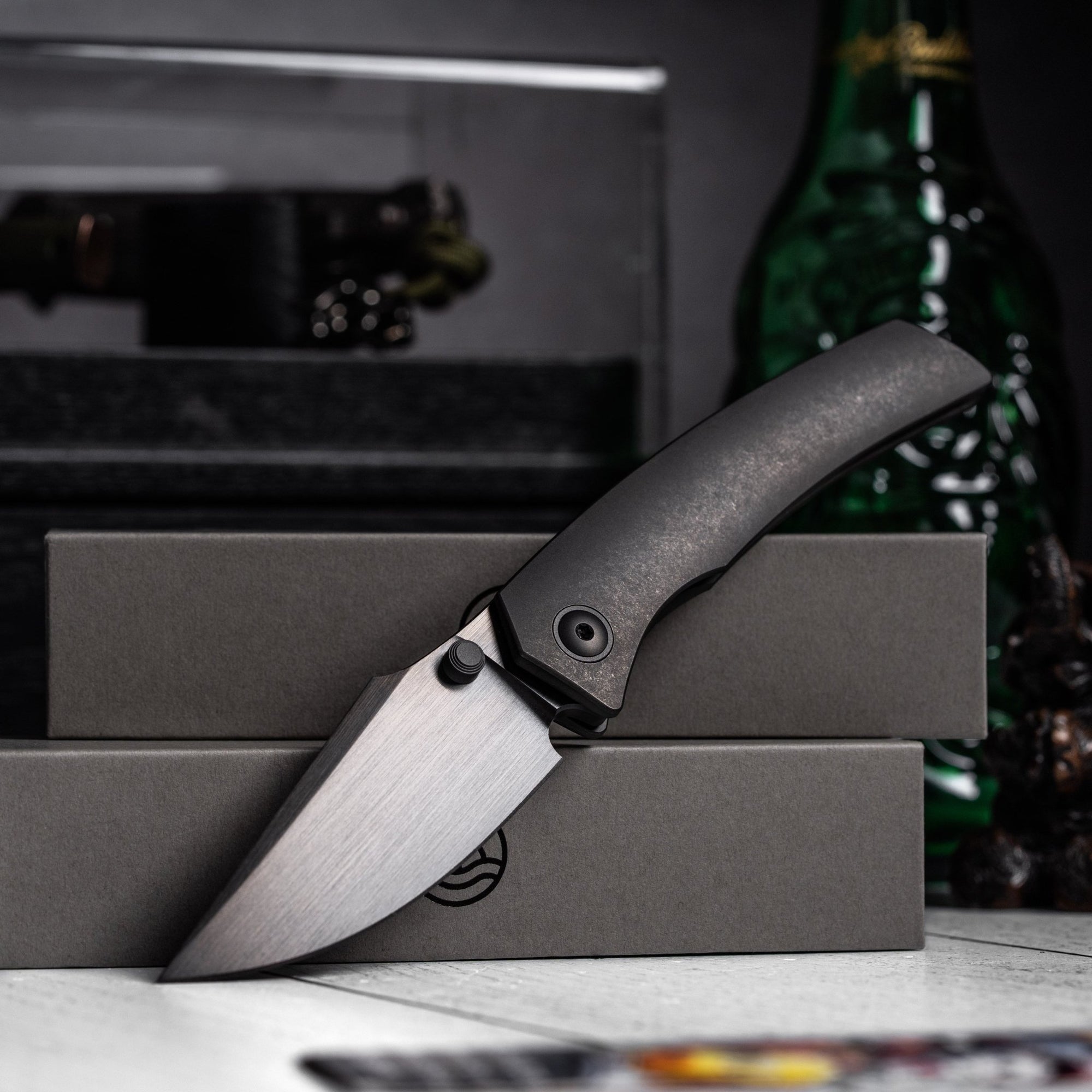 Drop Date (07/22): URBAN Isurus - Hand-Rubbed DLC Vanax & Black DLC Stonewashed Ti w/ Zirconium Hardware - URBAN EDC®