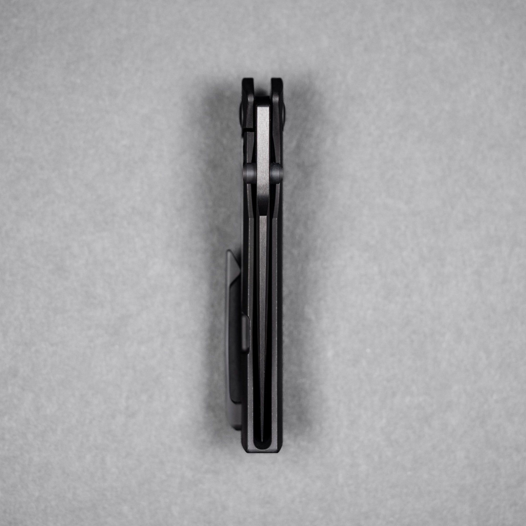Drop Date (07/22): URBAN Isurus - Hand-Rubbed DLC Vanax & Black DLC Stonewashed Ti w/ Zirconium Hardware - URBAN EDC®