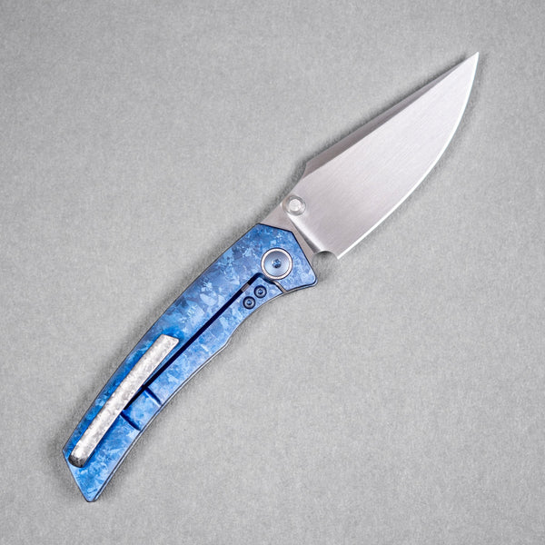 Drop Date (07/29): URBAN Isurus - Hand-Rubbed Vanax & Deep Blue Crystal Ti w/ Crystal Ti Hardware - URBAN EDC®