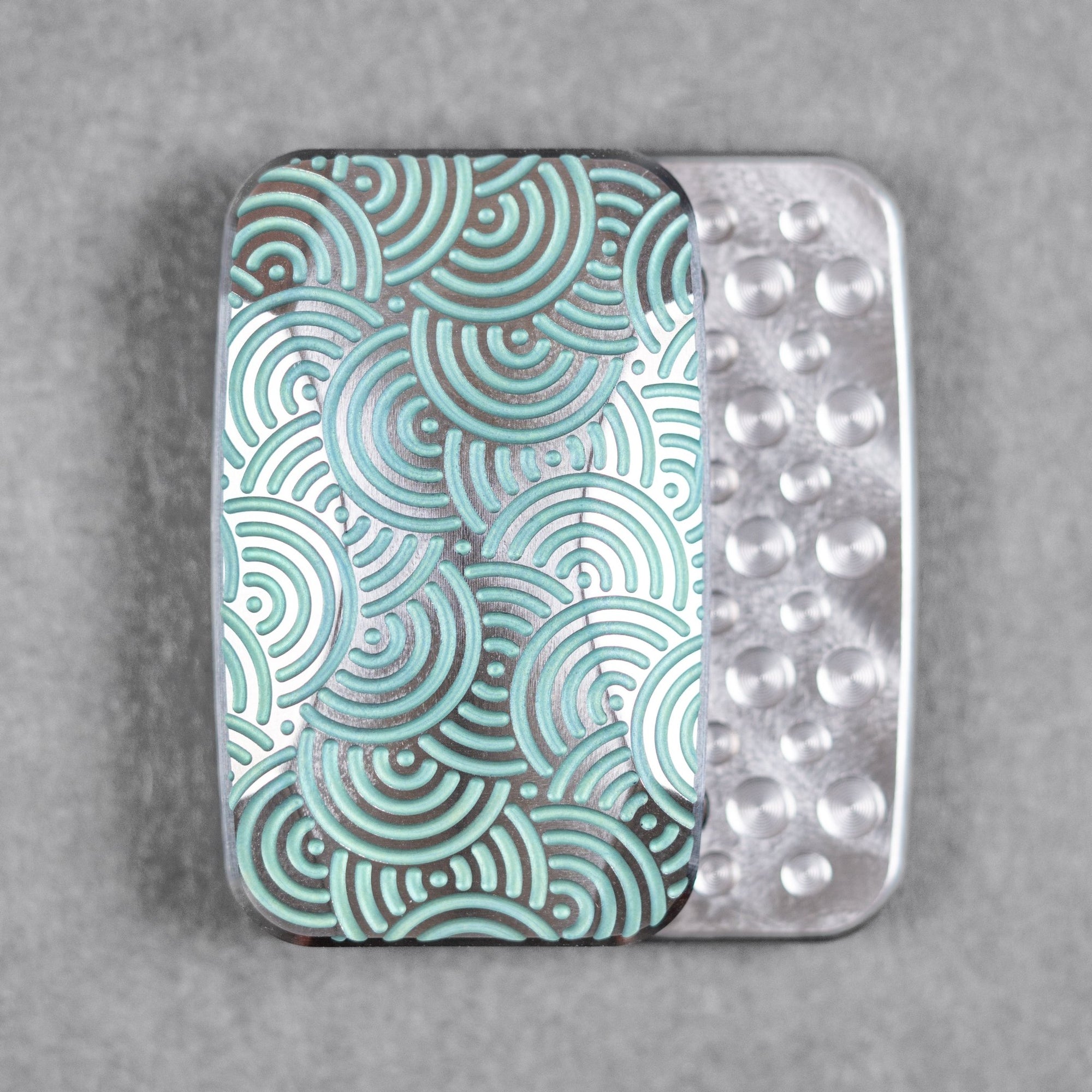Drop Date (08/05): Magnus x URBAN Squashed Toad Fidget Slider - Green Titanium w/ Chaos Seigaiha™ & SS Swiss Plates - URBAN EDC®