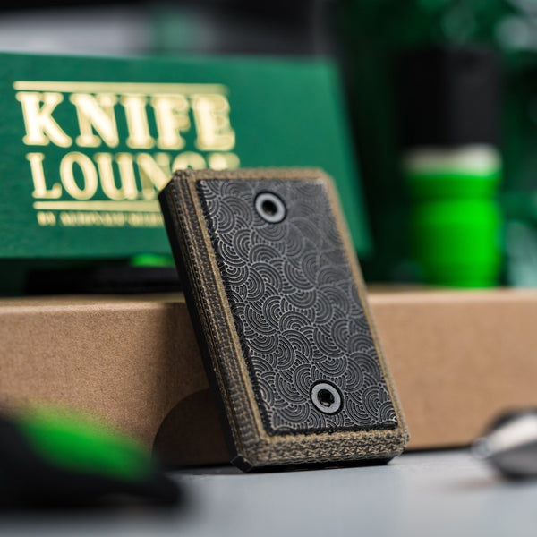 Drop Date (08/06): CrowGear x URBAN Don't Worry Stone Slim - Green Micarta & Dusk Titanium w/ Chaos Seigaiha™ - URBAN EDC®