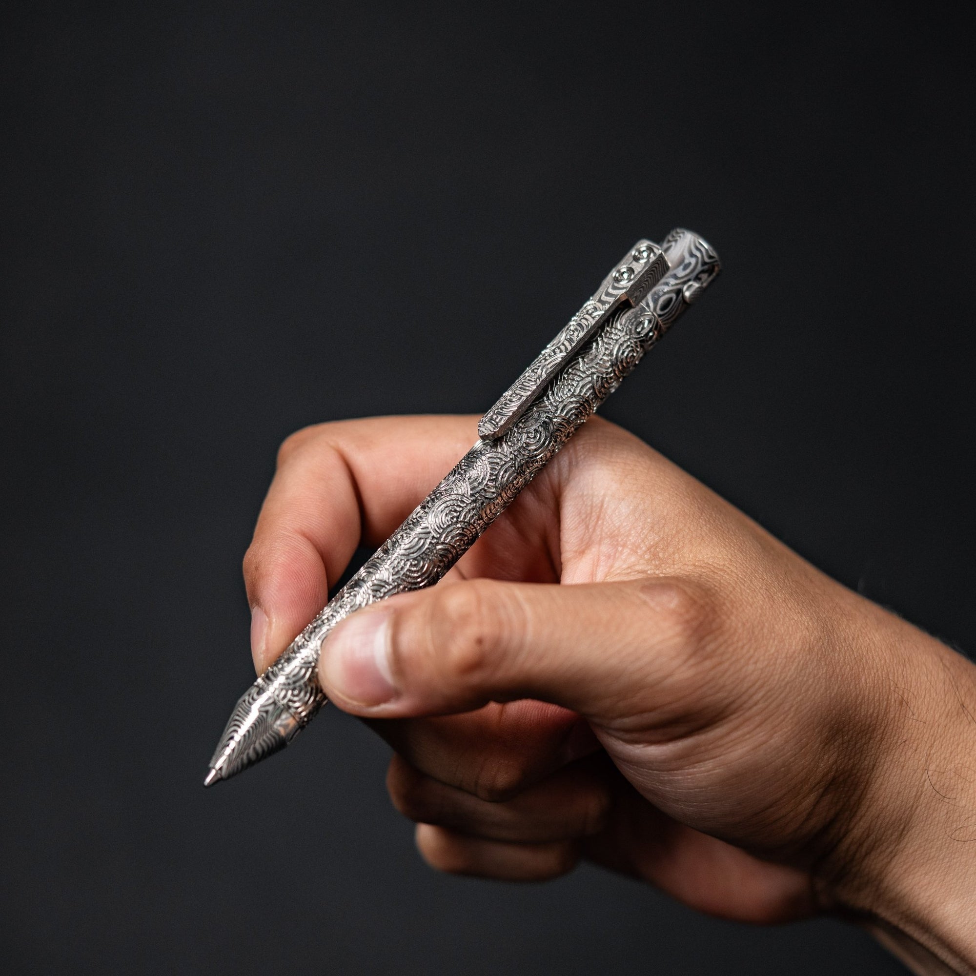 Drop Date (08/12): Nottingham Tactical x URBAN TiButton Single Lock Pen - Odin's Eye Damasteel w/ Chaos Seigaiha™ - URBAN EDC®