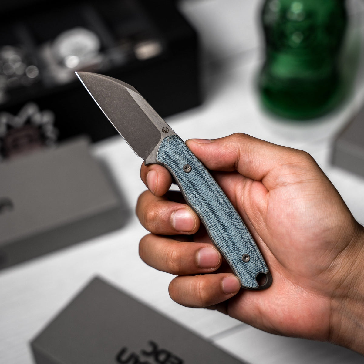 Drop Date (09/09): URBAN Lagarto - Two-Toned Magnacut & Denim Micarta - URBAN EDC®