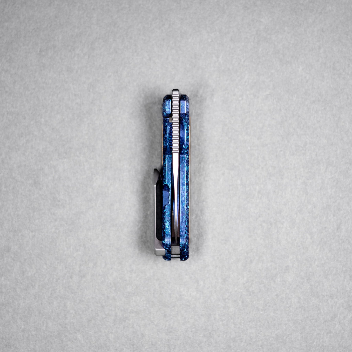 Drop Date (09/23): Griffin Co x URBAN Scout F2 Folder - Belt Satin Magnacut & Blurple Crystal Titanium w/ Brass Chaos Seigaiha™ - URBAN EDC®