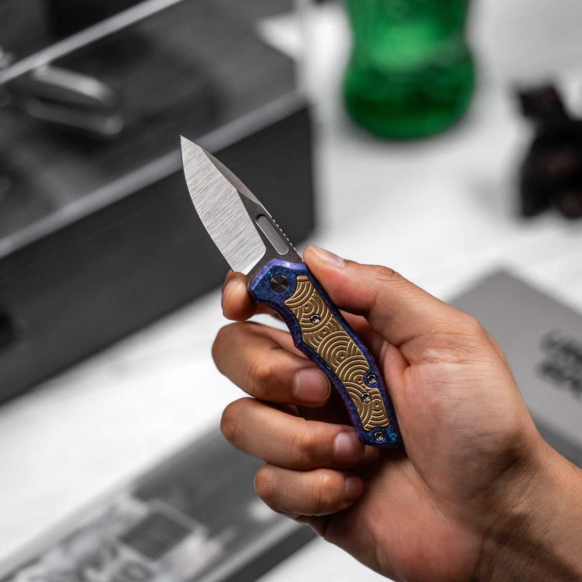 Drop Date (09/23): Griffin Co x URBAN Scout F2 Folder - Belt Satin Magnacut & Blurple Crystal Titanium w/ Brass Chaos Seigaiha™ - URBAN EDC®