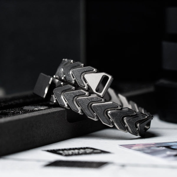 Drop Date (09/23): Tomas Makes Vector Bracelet - Zirblast Titanium w/ Space Coral Stainless Carbon Fiber (Custom) - URBAN EDC®