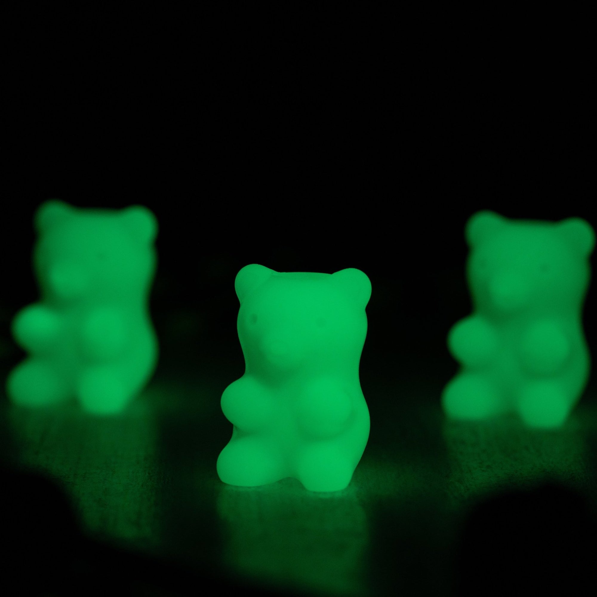 Drop Date (10/01): Gummy Bear Lanyard Bead - Moonmilk - URBAN EDC®