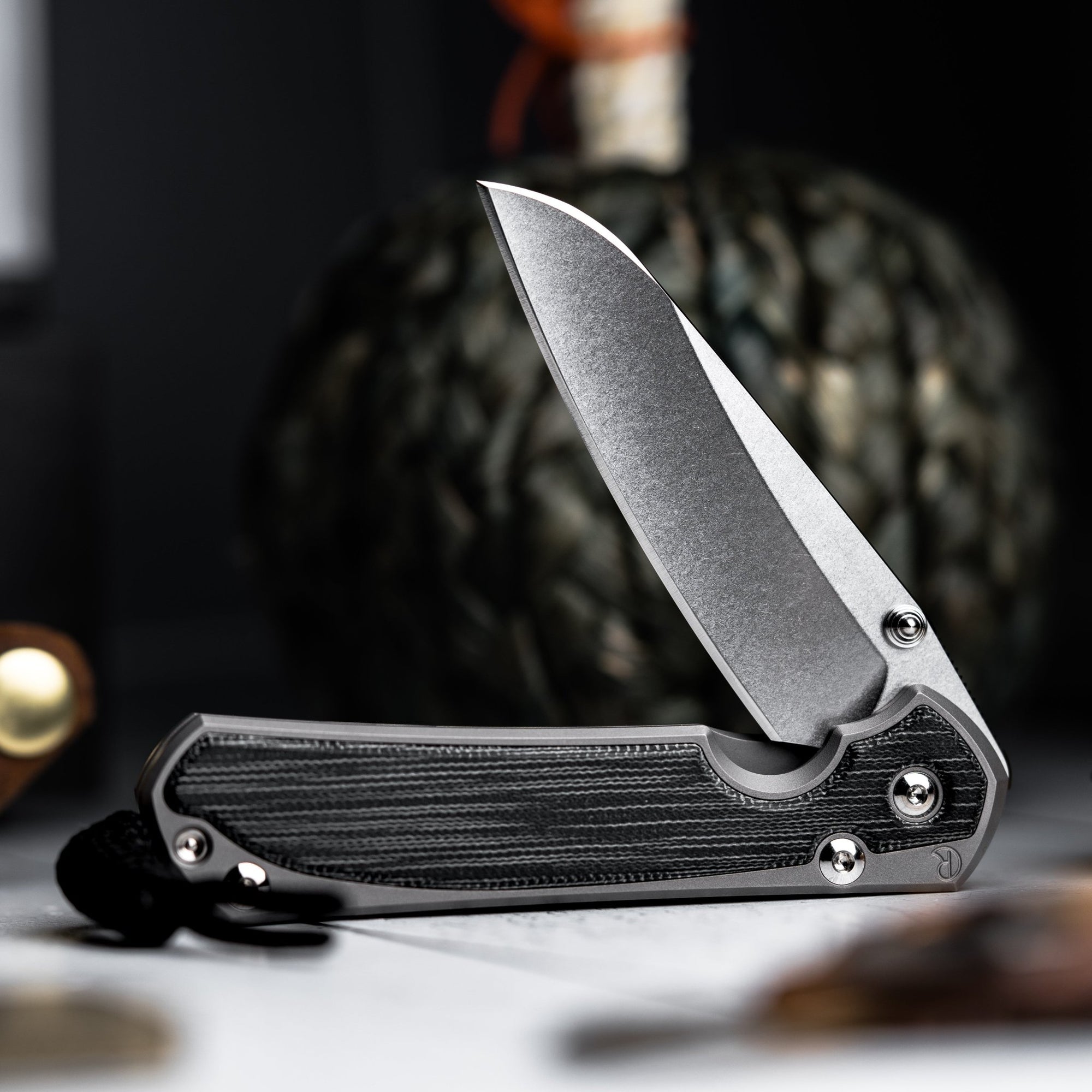 Drop Date (10/15): Chris Reeve Small Sebenza 31 - Insingo Magnacut & Glass Blasted Titanium w/ Black Canvas Micarta Inlay - URBAN EDC®