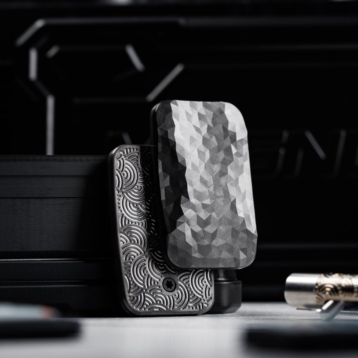Drop Date (10/21): Magnus x URBAN Toad 'Frost' Fidget Slider - Blackout Zirconium & Zirc Plates w/ Chaos Seigaiha™ - URBAN EDC®