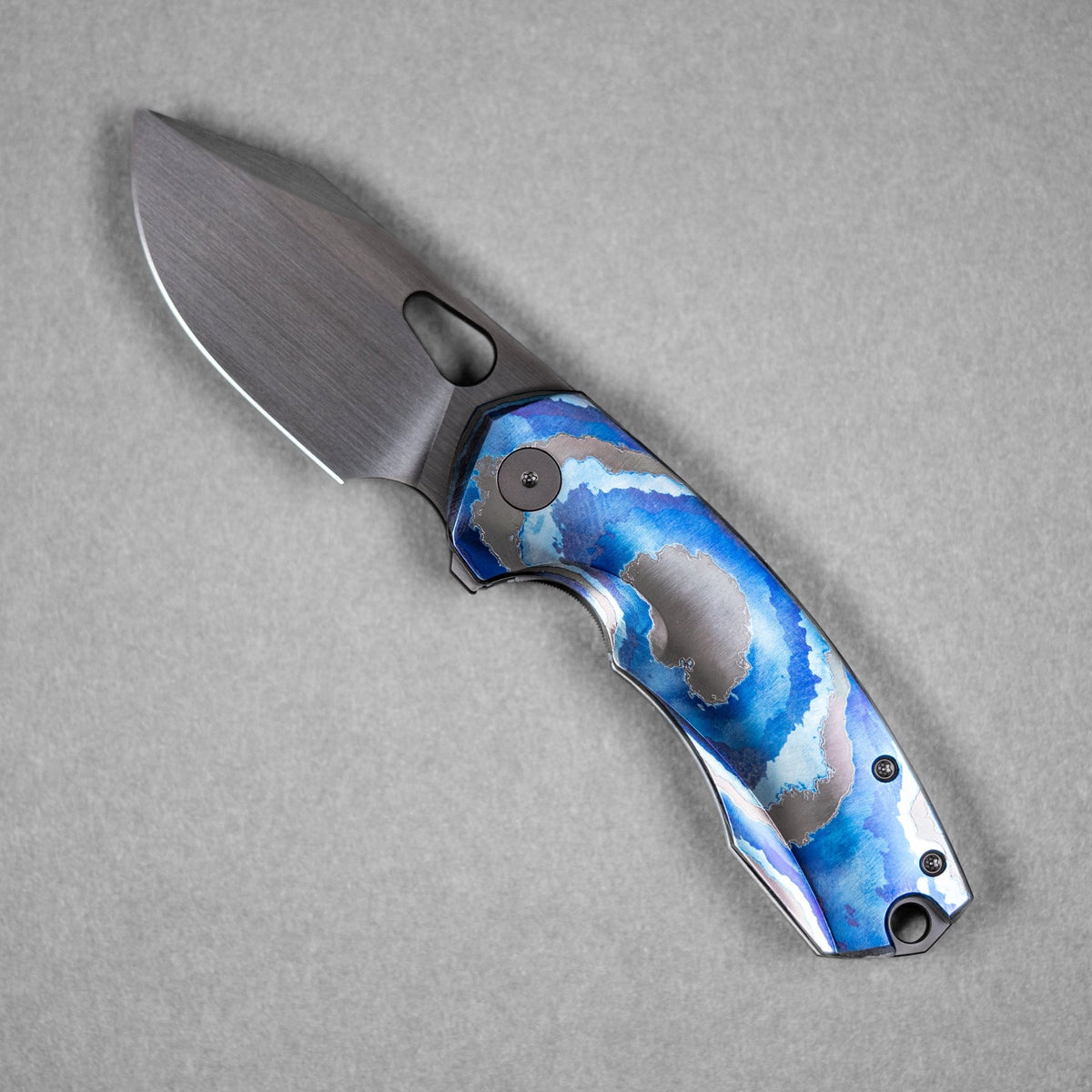 Drop Date (10/23): URBAN Becerro - Hand-Rubbed DLC Vanax & ZircuTi (Yamato Exclusive) - URBAN EDC®