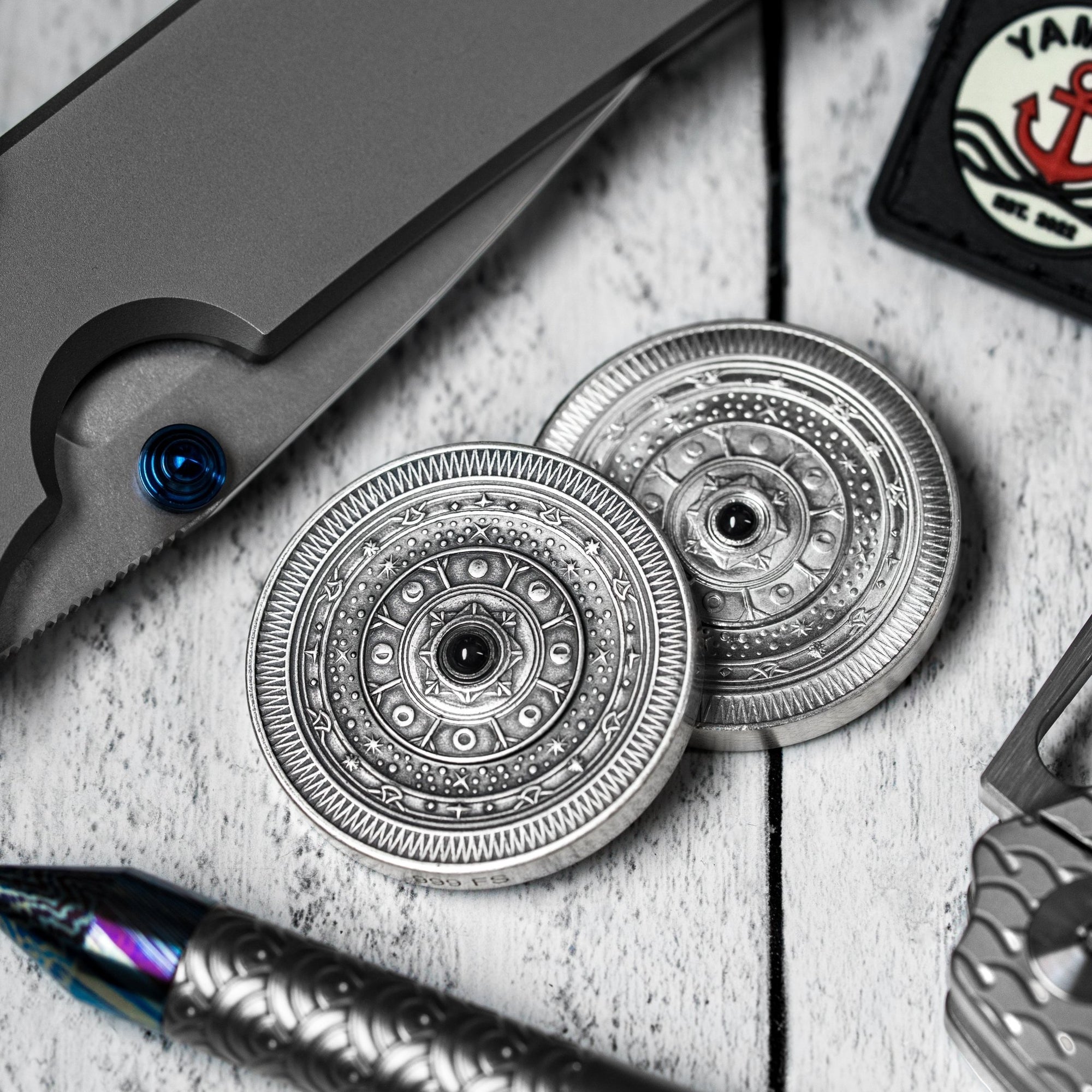 Drop Date (11/05): Astronomer Double Spinning Coin - Silver - URBAN EDC®