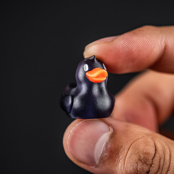 DROPPING FRI 12PM PT: Lucky Duck Lanyard Bead - Obsidian (Yamato Exclusive) - URBAN EDC®