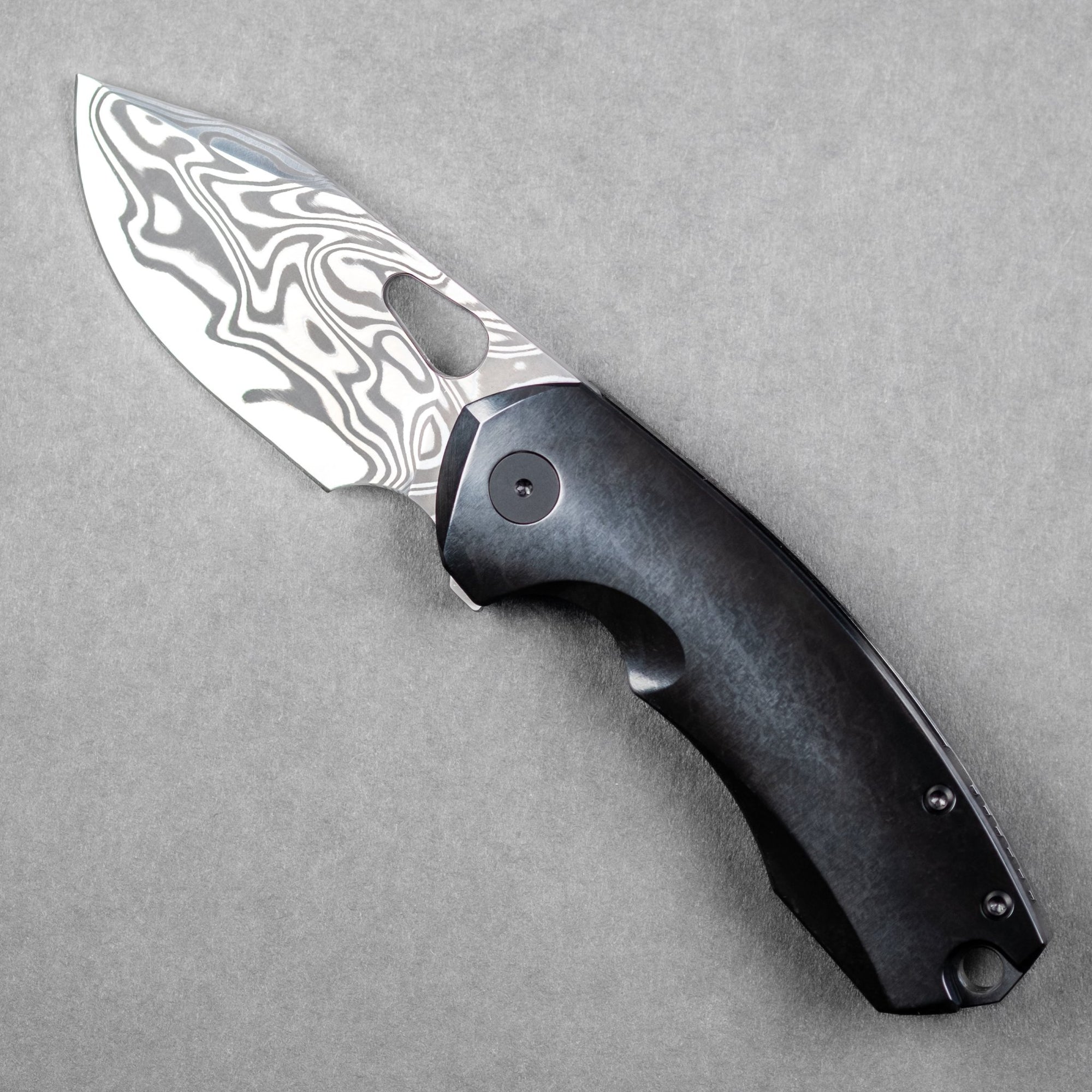 DROPPING FRIDAY: URBAN Becerro - Thor Damacore & Polished Zirconium (Yamato Exclusive) - URBAN EDC®