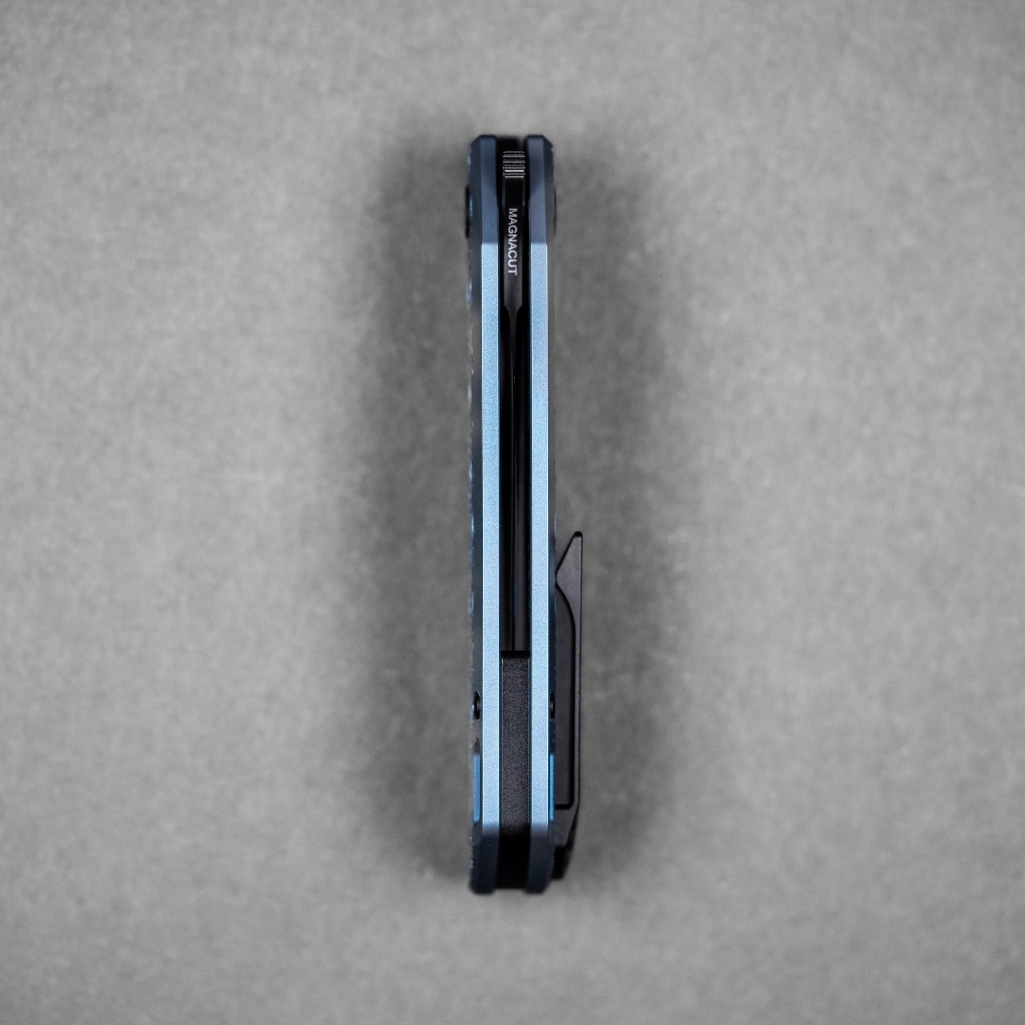 EMP EDC x URBAN Nymble XT - Belt Satin DLC Magnacut & Blue Anodized Ti w/ Chaos Seigaiha™ - URBAN EDC®