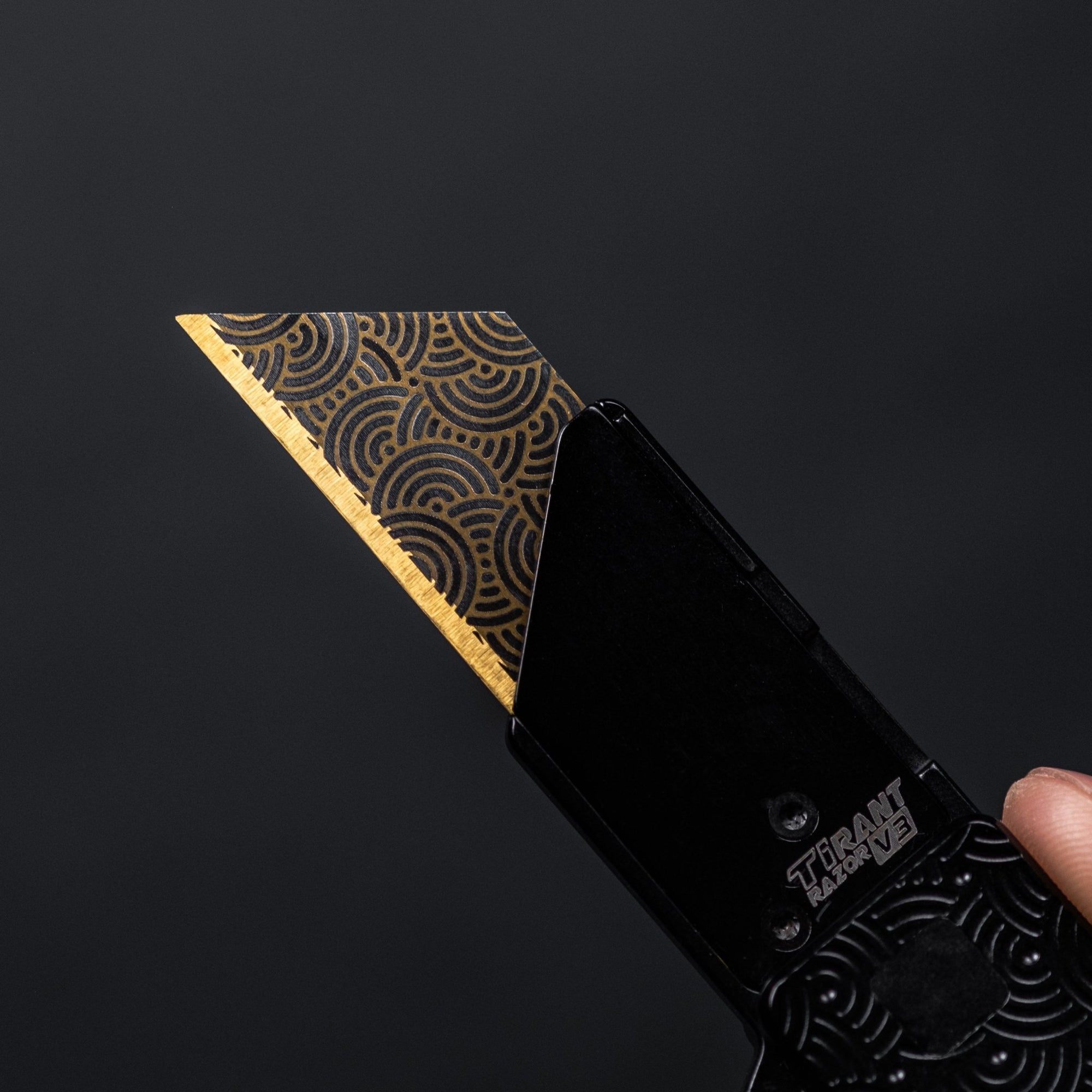 Exceed Designs x URBAN Gold Chaos Seigaiha Utility Blades – URBAN EDC®