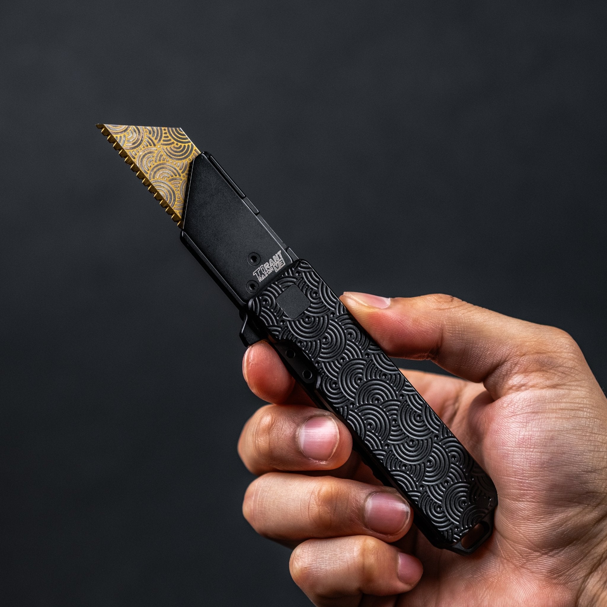 Exceed Designs x URBAN TiRant Razor V3 - Chaos Seigaiha™ – URBAN EDC®