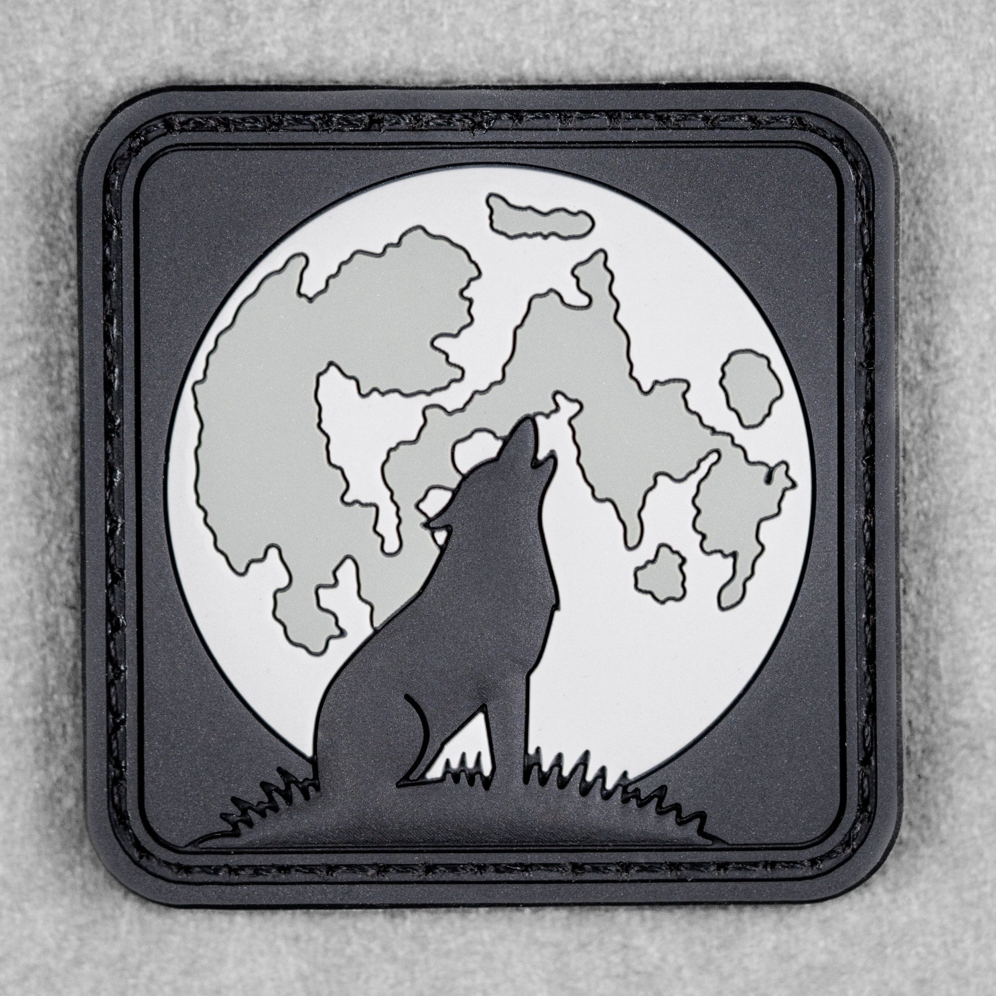 Full Moon Howl RE Patch - 2x2 - URBAN EDC®