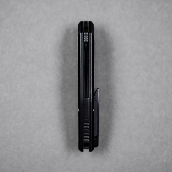 Griffin Co x URBAN Scout F3 Folder - Blackwashed Magnacut & Blackwashed Titanium w/ Grey Chaos Seigaiha™ (Yamato Exclusive) - URBAN EDC®