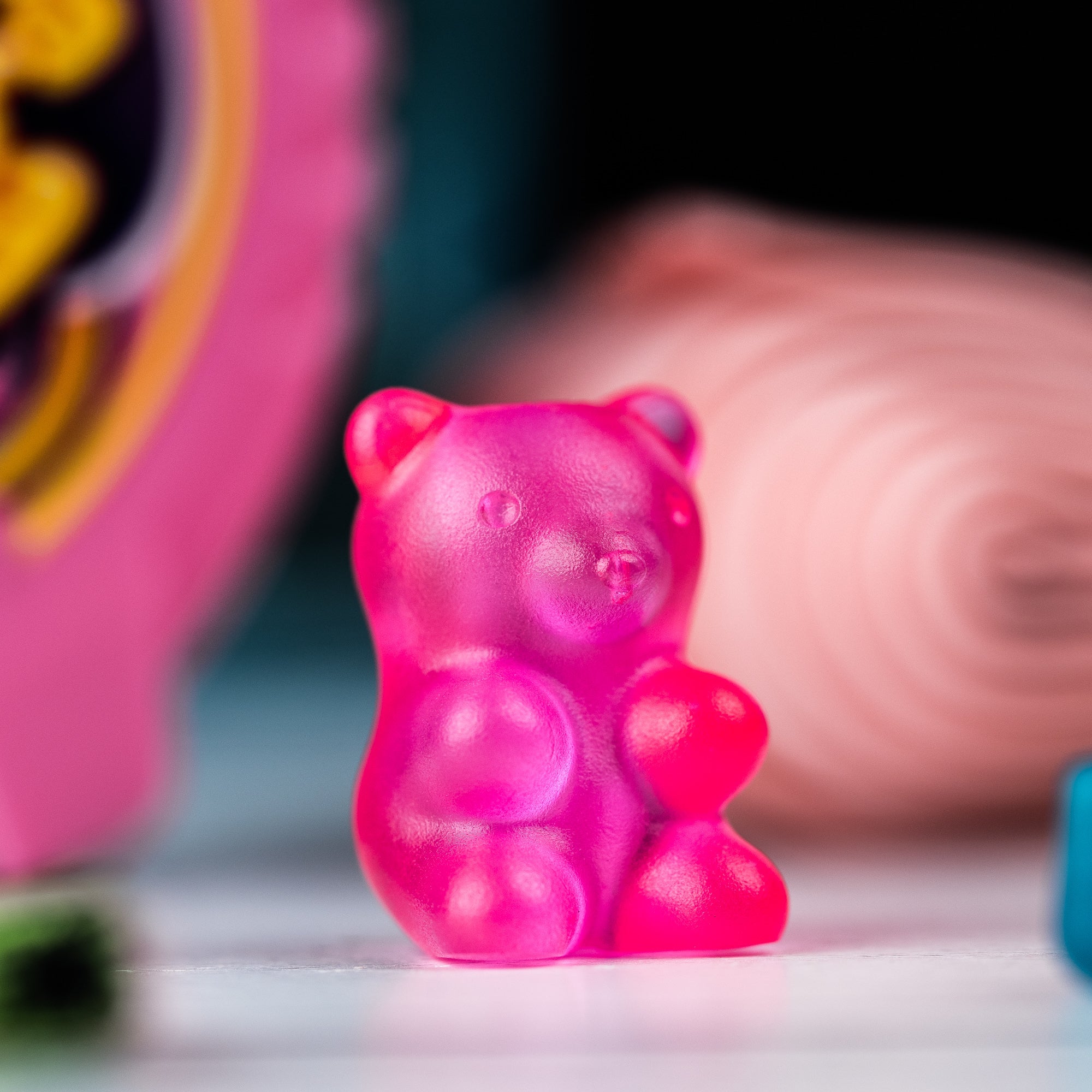 Gummy Bear Lanyard Bead - Bubble Gum - URBAN EDC®