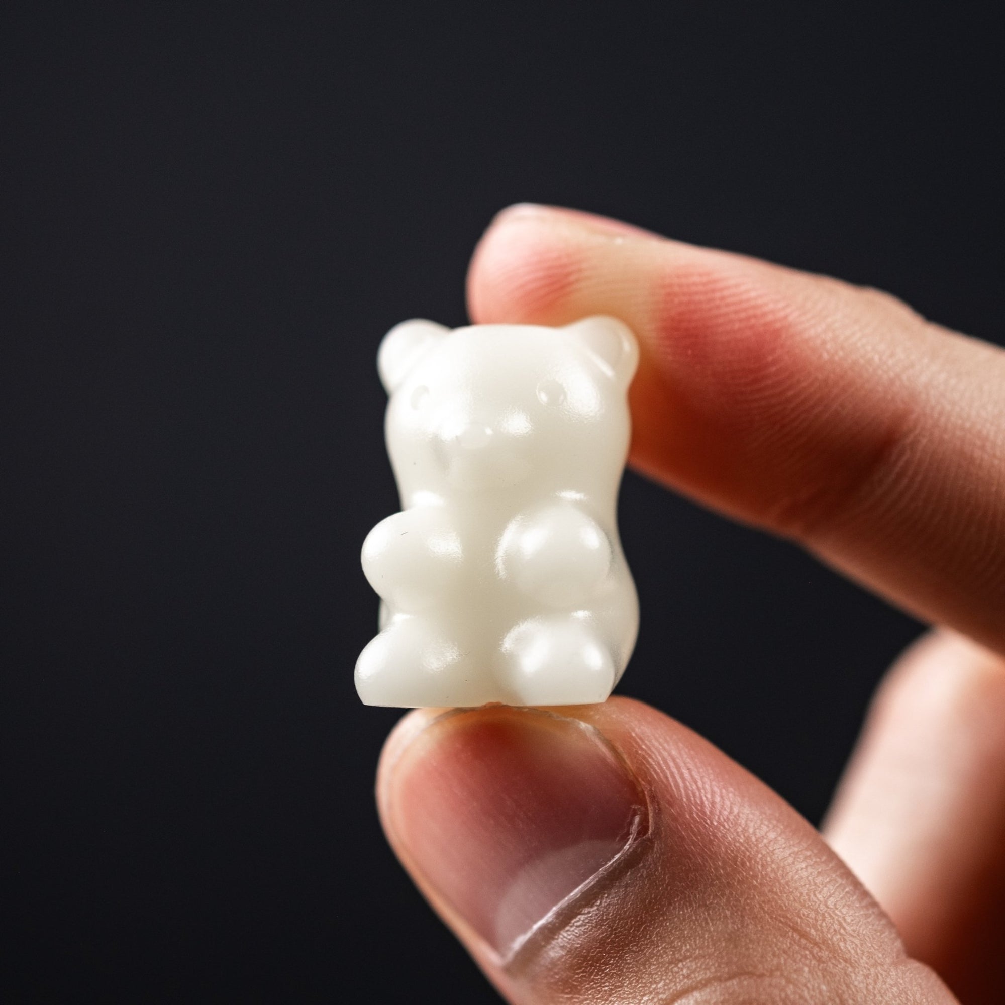 Gummy Bear Lanyard Bead - Moonmilk - URBAN EDC®