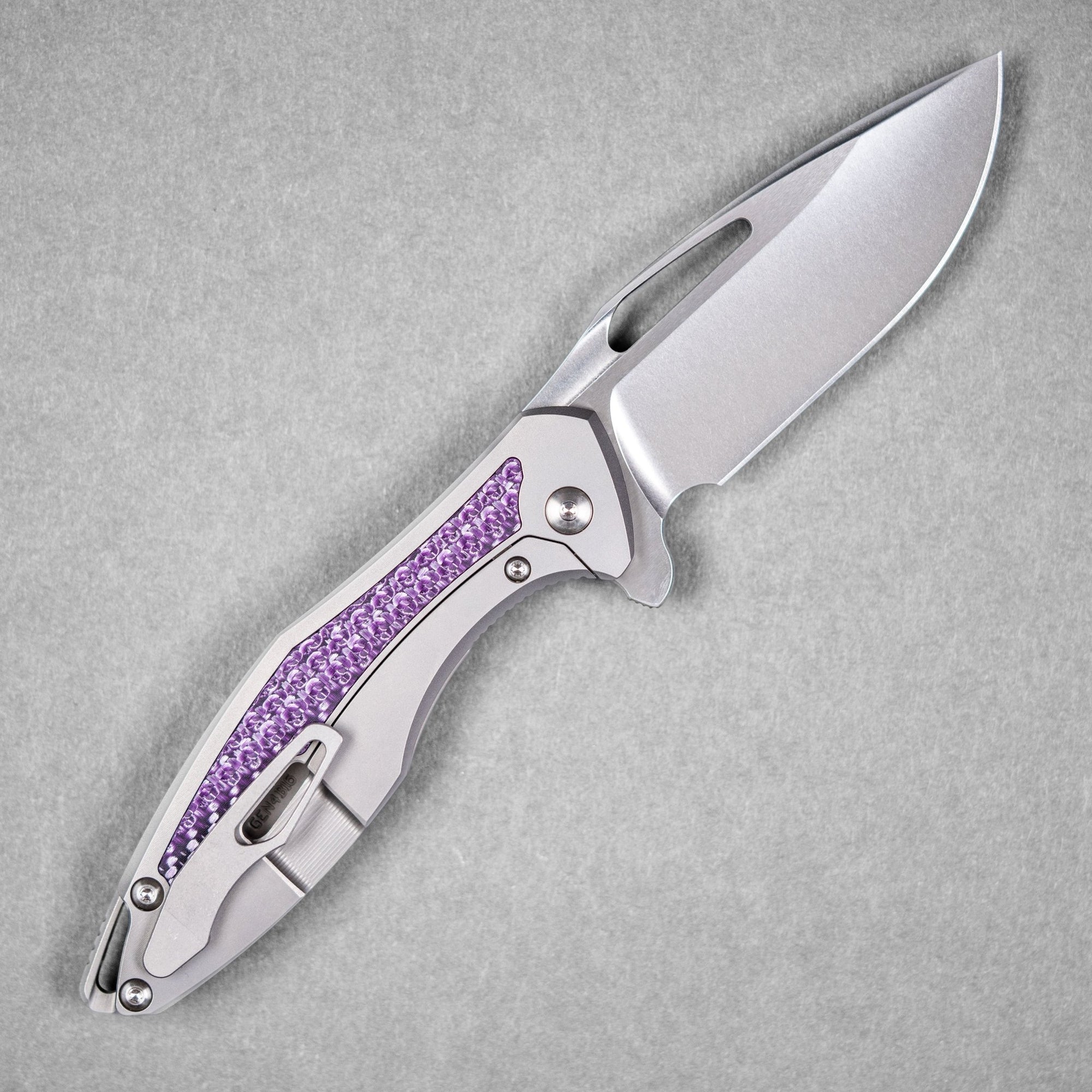 Koenig Arius Flipper - Brightwashed w/ Polished Flats M390 & Purple Twill Inlay - URBAN EDC®
