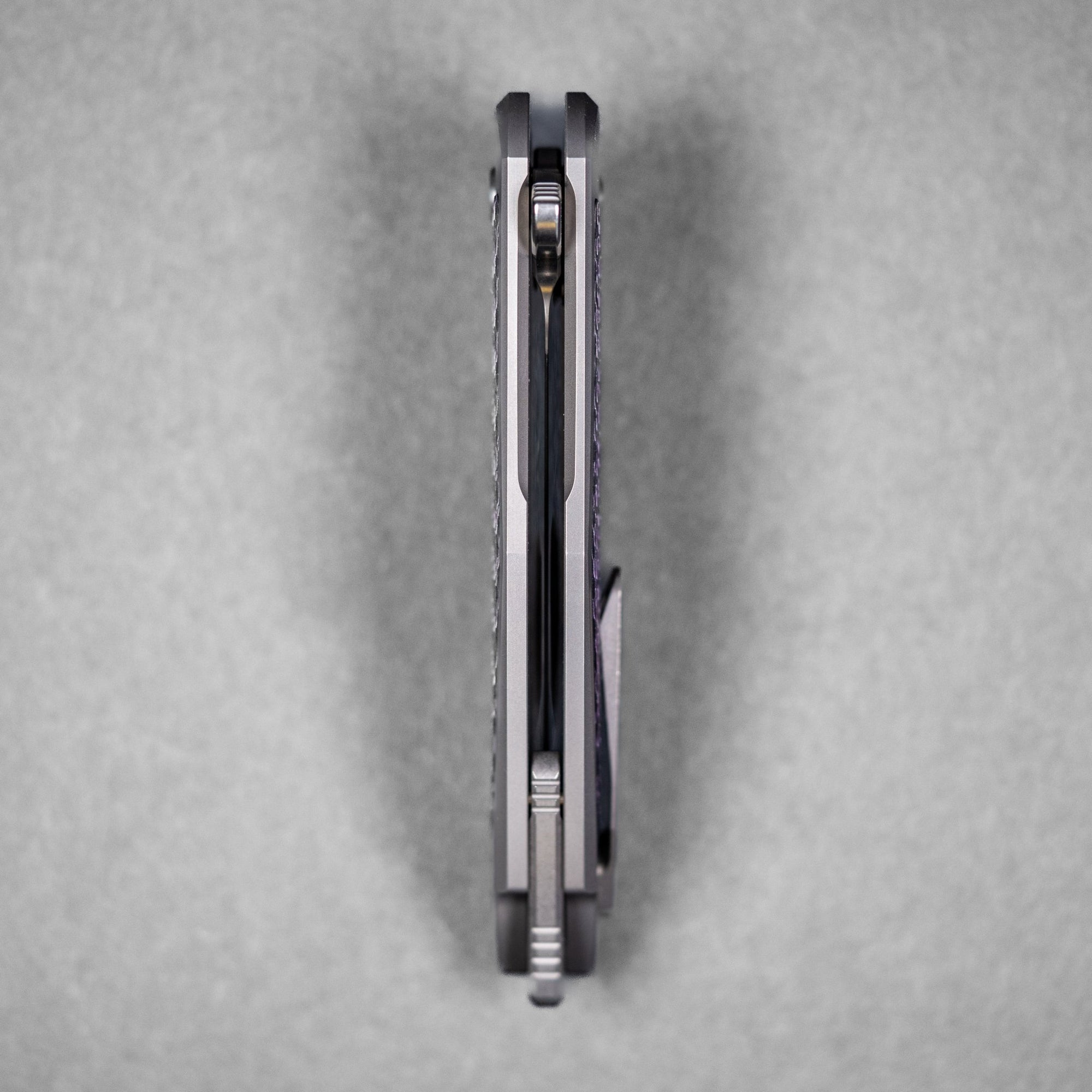 Koenig Arius Flipper - Brightwashed w/ Polished Flats M390 & Purple Twill Inlay - URBAN EDC®
