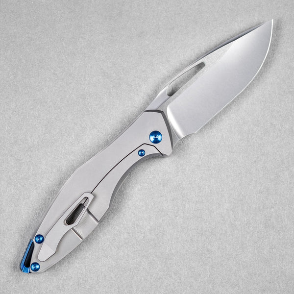 Koenig Arius - Non - Flipper w/ Blue Anodized Ti Hardware & Burnished M390 - URBAN EDC®