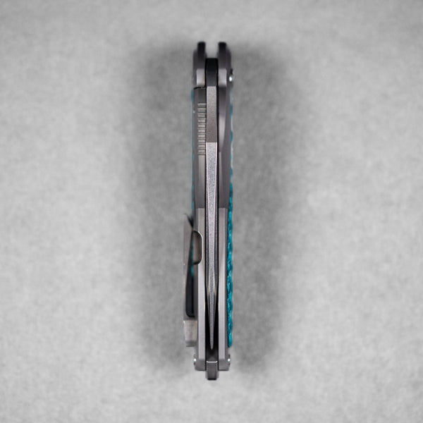 Koenig Mini Arius Flipper - Brightwashed w/ Polished Flats M390 & Aqua Teal Twill Inlay - URBAN EDC®