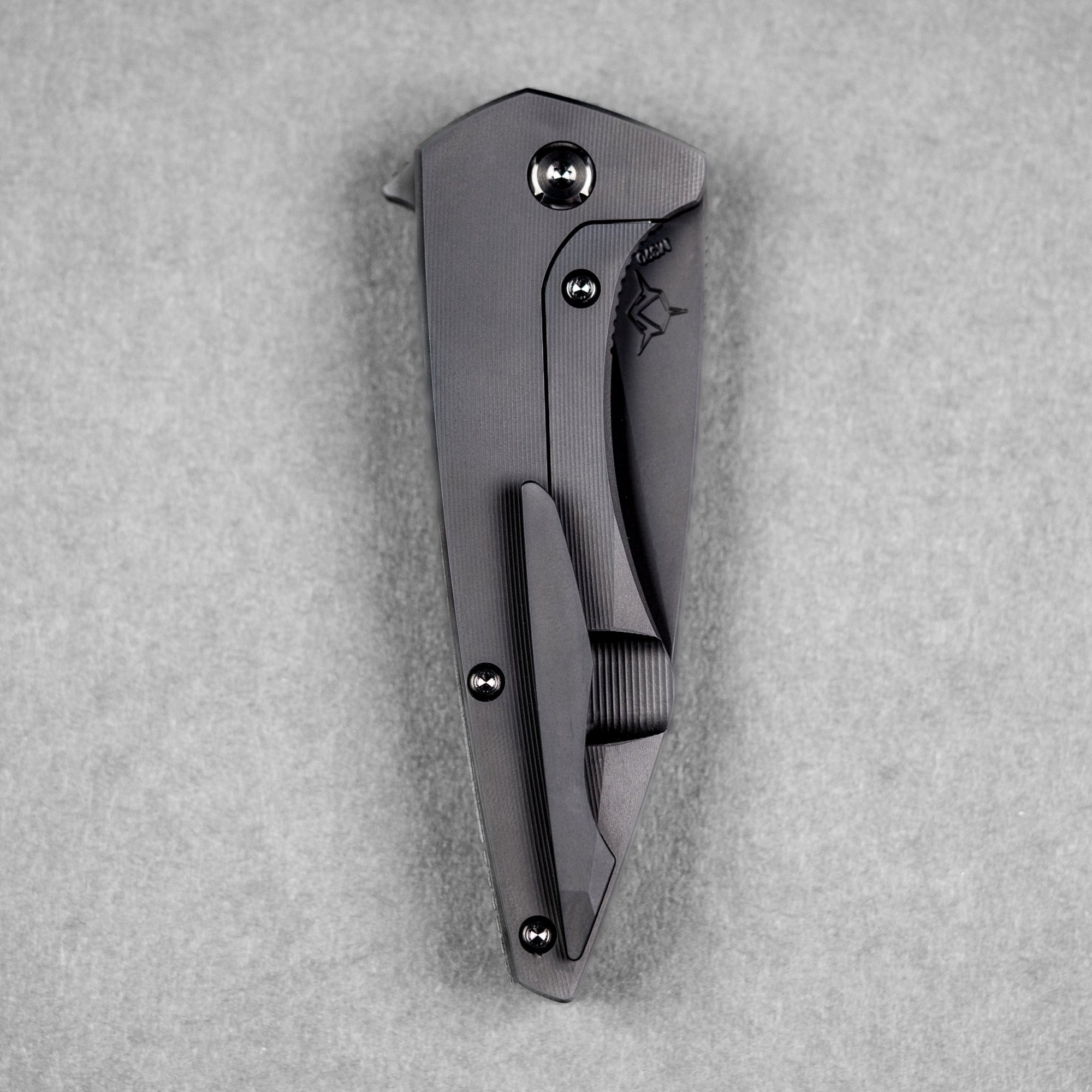 Koenig Mini Goblin Flipper - Black DLC M390 & Black DLC Micro - Milled Titanium - URBAN EDC®