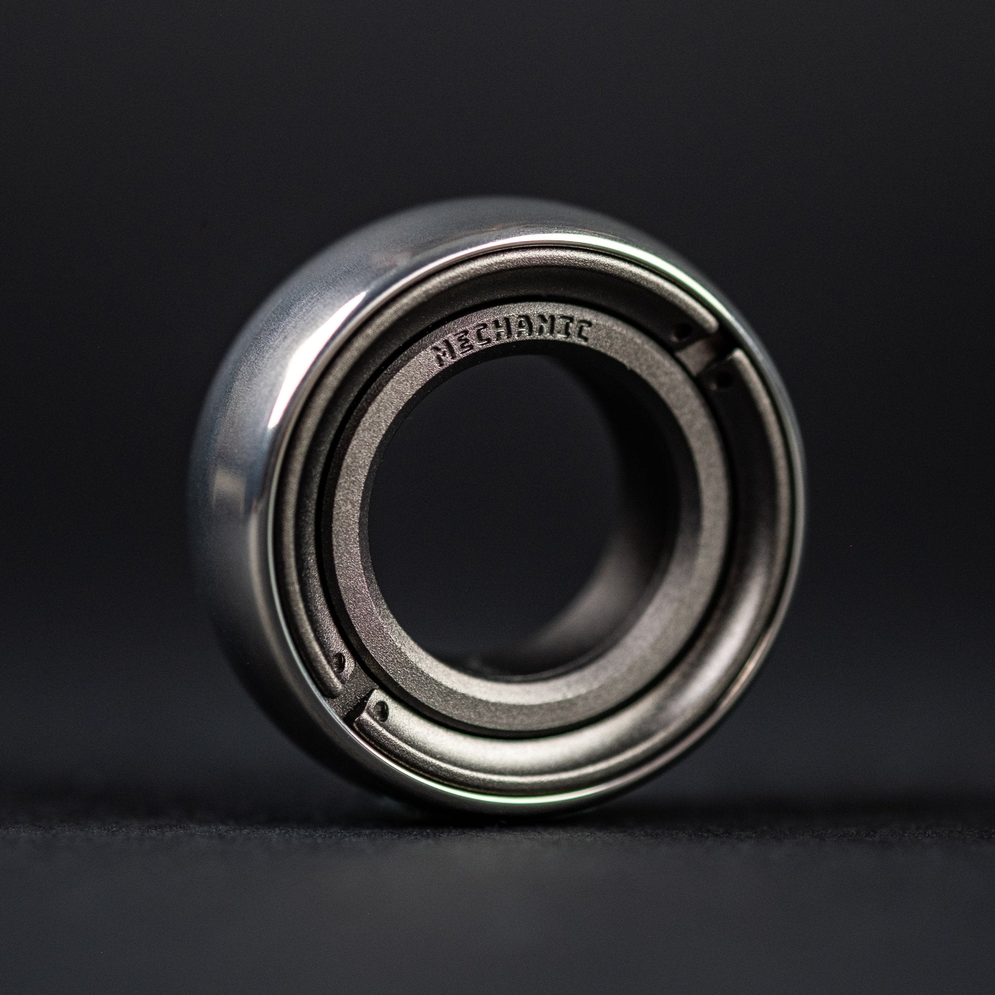 Lautie Mechanic-C Fidget Ring - Stainless Steel & Aluminum – URBAN