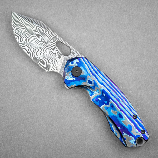 LOTTO: URBAN Becerro - Damasteel & Zircuti (Yamato Exclusive) - URBAN EDC®