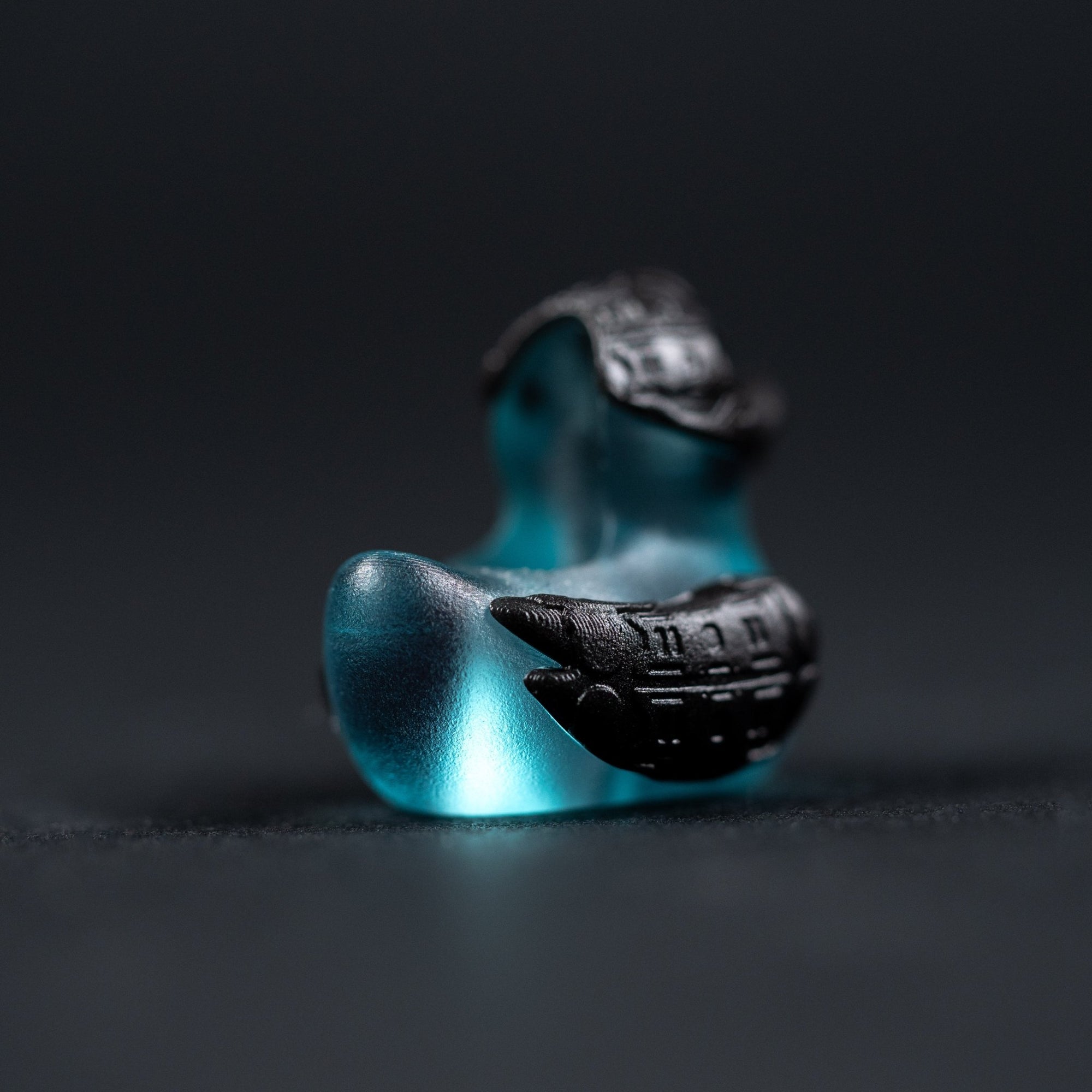 Lucky Duck Lanyard Bead - Electronic Blue (Grid Edition) - URBAN EDC®