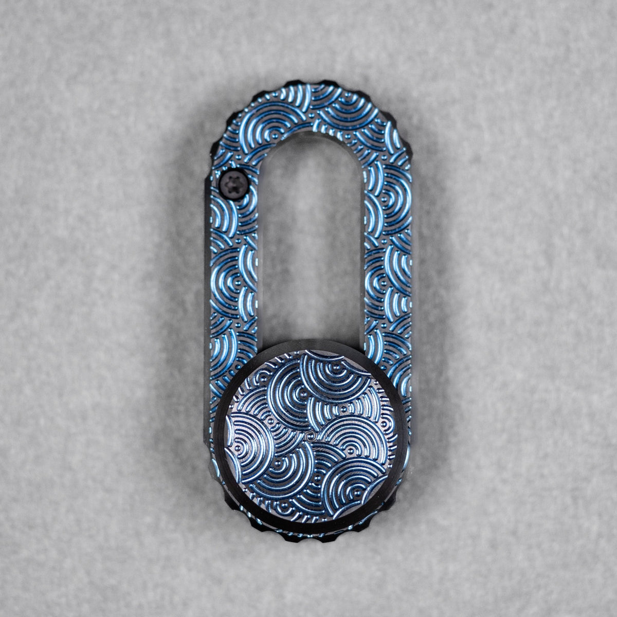 Magnus x URBAN Floop Fidget - Blue Zirconium w/ Chaos Seigaiha™ - URBAN EDC®
