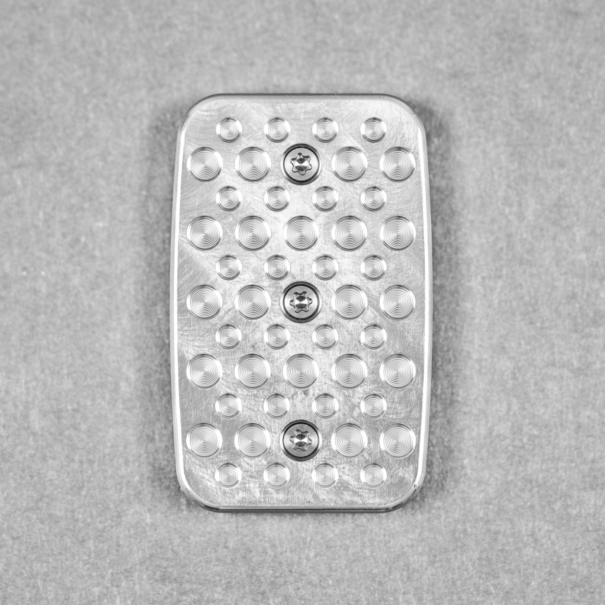 MAGNUS Squashed Toad Prism チタン製　フィジェット Magnus x URBAN Squashed Toad Fidget Slider - Natural Titanium w