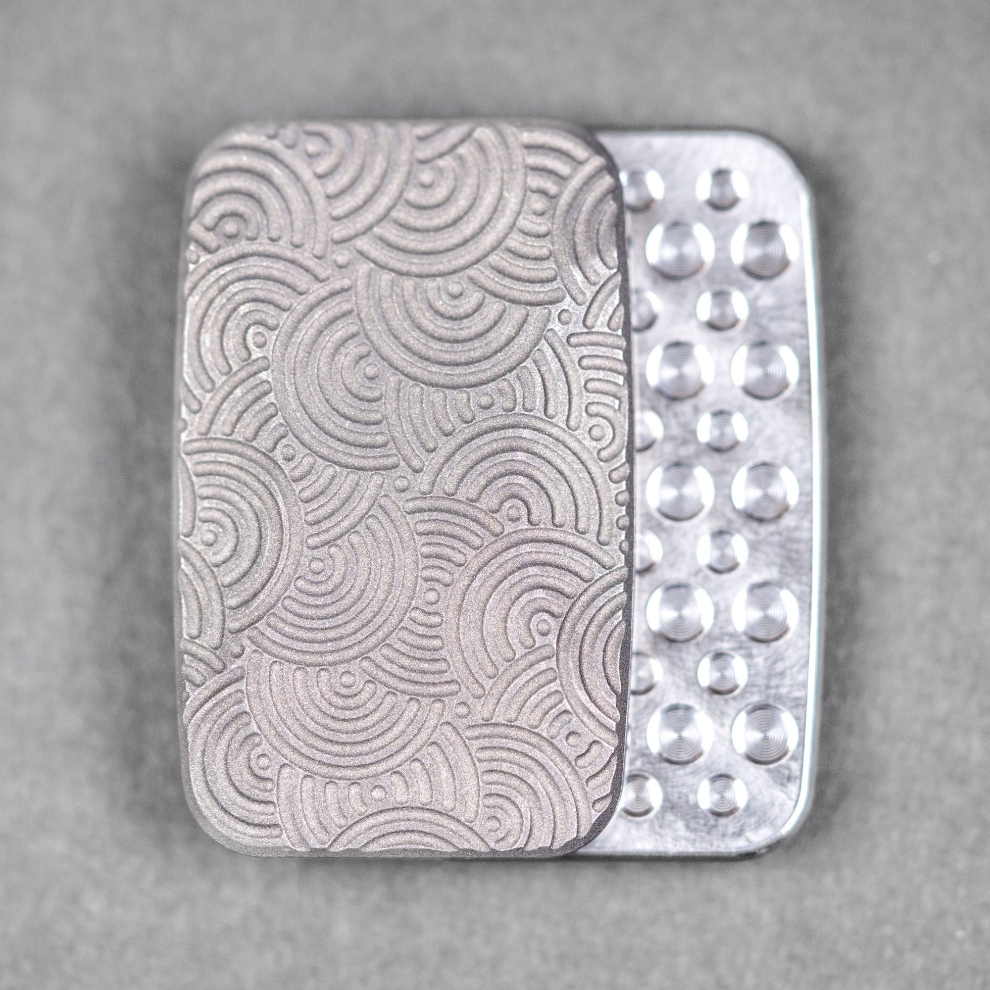 Magnus x URBAN Squashed Toad Fidget Slider - Stonewash Titanium w/ Chaos Seigaiha™ & SS Swiss Plates - URBAN EDC®