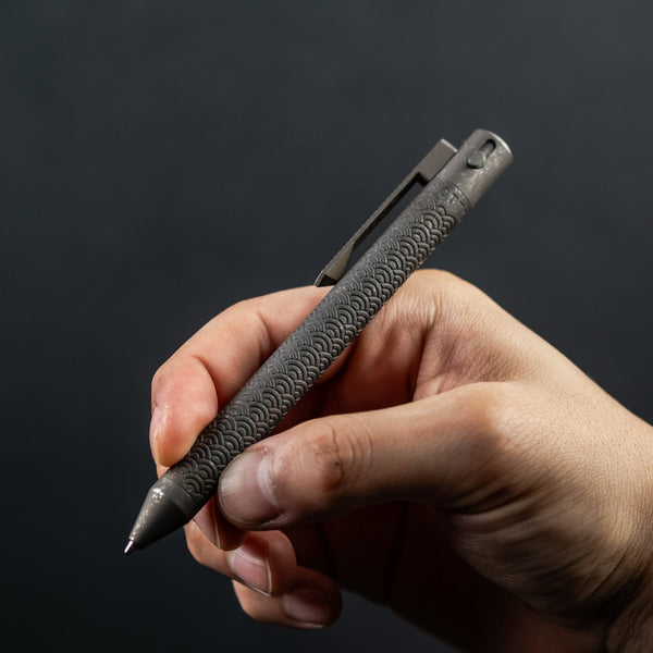 Nottingham Tactical x URBAN TiButton Single Lock Pen - Battle Ground Two - Tone Ti Seigaiha w/ Milled Seigaiha Clip - URBAN EDC®