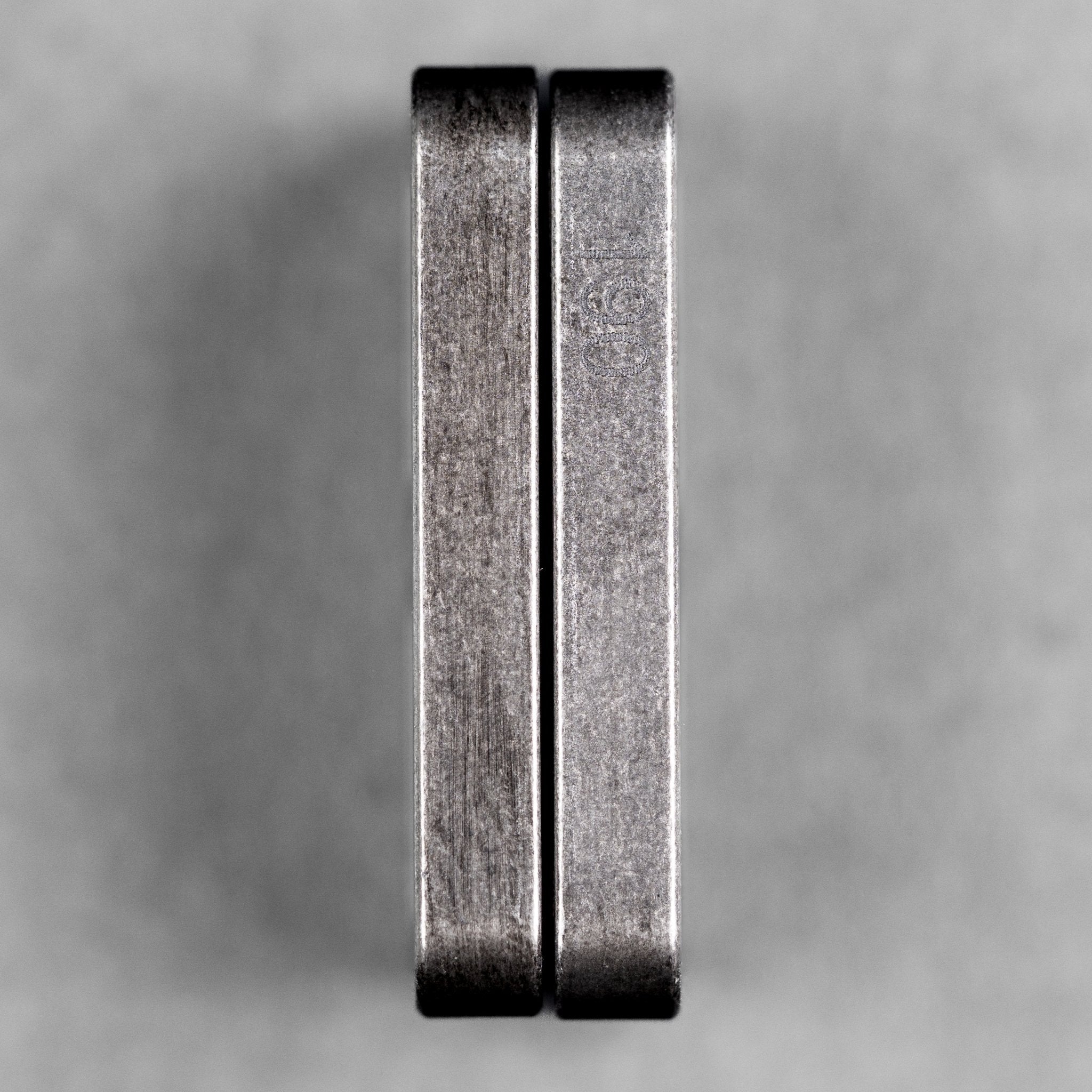 【yoon】 Novel Carry x URBAN Delta Tile - Blackwashed Titanium w/ Chaos