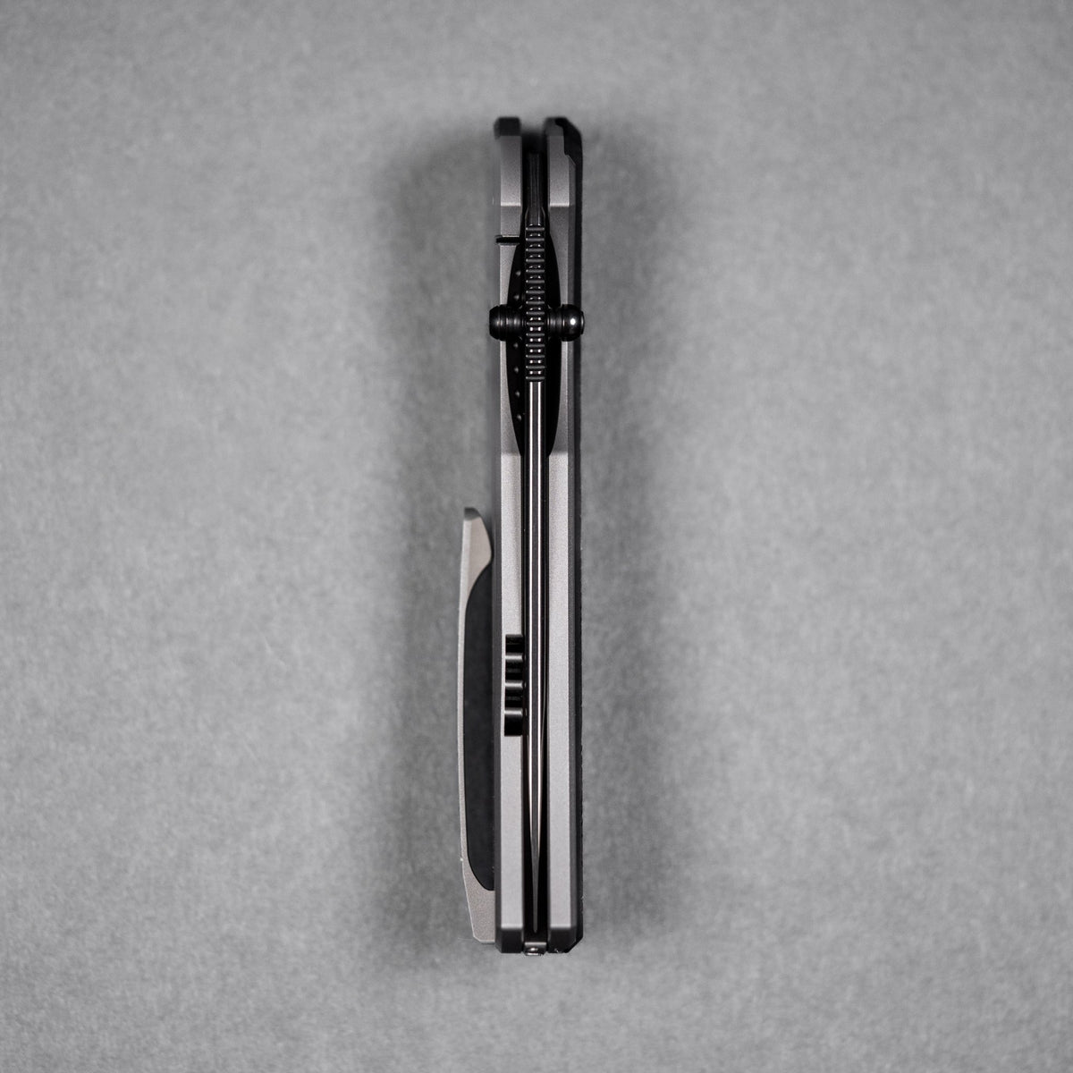 Piratech x URBAN Saga - Mirror Polish DLC S90V & Zir Blasted Titanium w/ Bead Blast DLC Chaos Seigaiha™ - URBAN EDC®