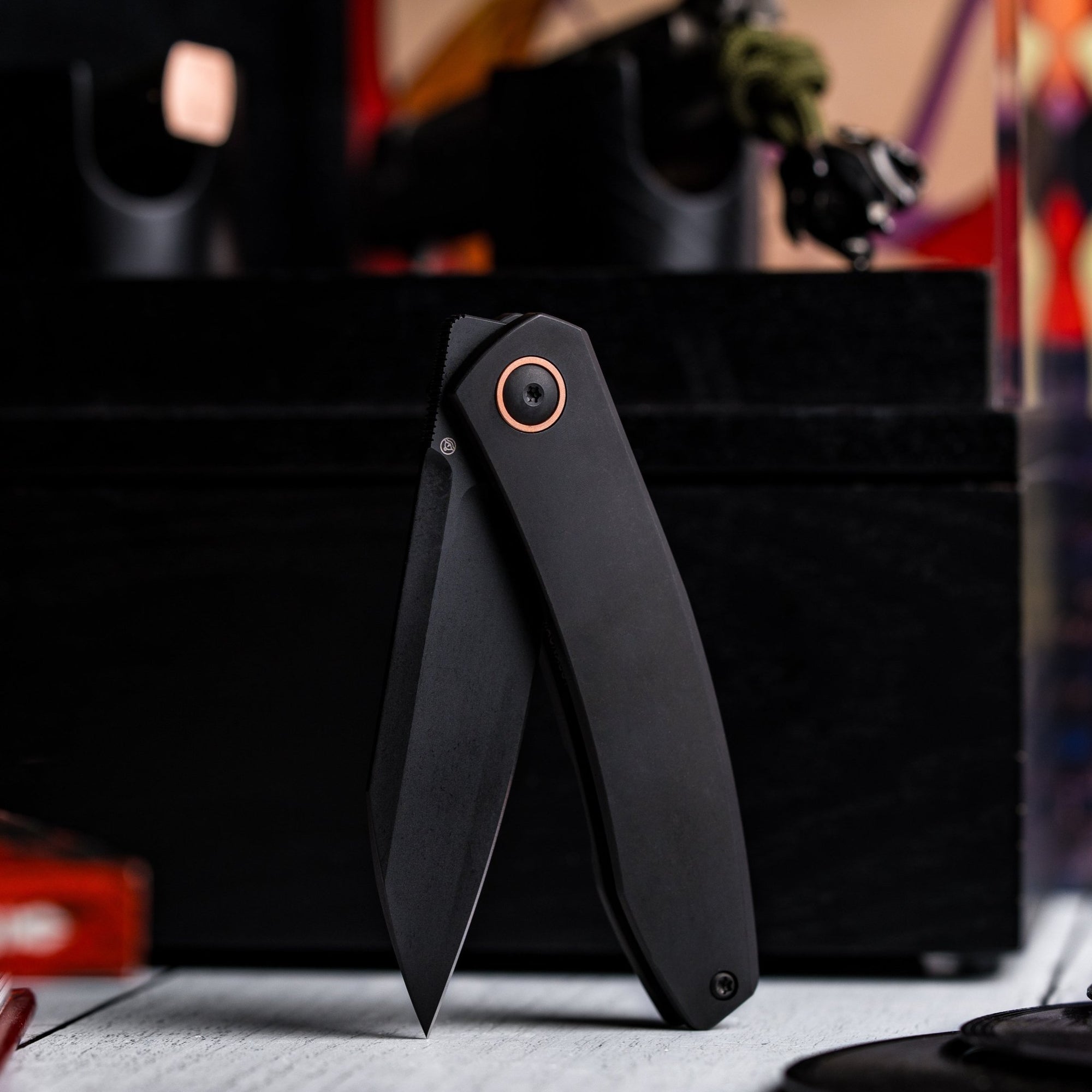 Pre - Order Special: URBAN Chimarra 5 - Pack — Includes FREE Mystery Chimarra (Limited Sprint Run) - URBAN EDC®