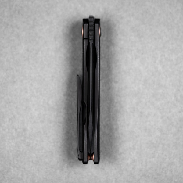 Pre - Order: URBAN Chimarra - Blackwashed Magnacut & Blackwashed Titanium w/ Copper Pivot Collar & Backspacer - URBAN EDC®