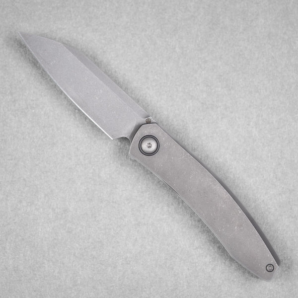 Pre - Order: URBAN Chimarra - Darkwashed Magnacut & Darkwashed Titanium w/ Zirc Pivot Collar & Clip - URBAN EDC®