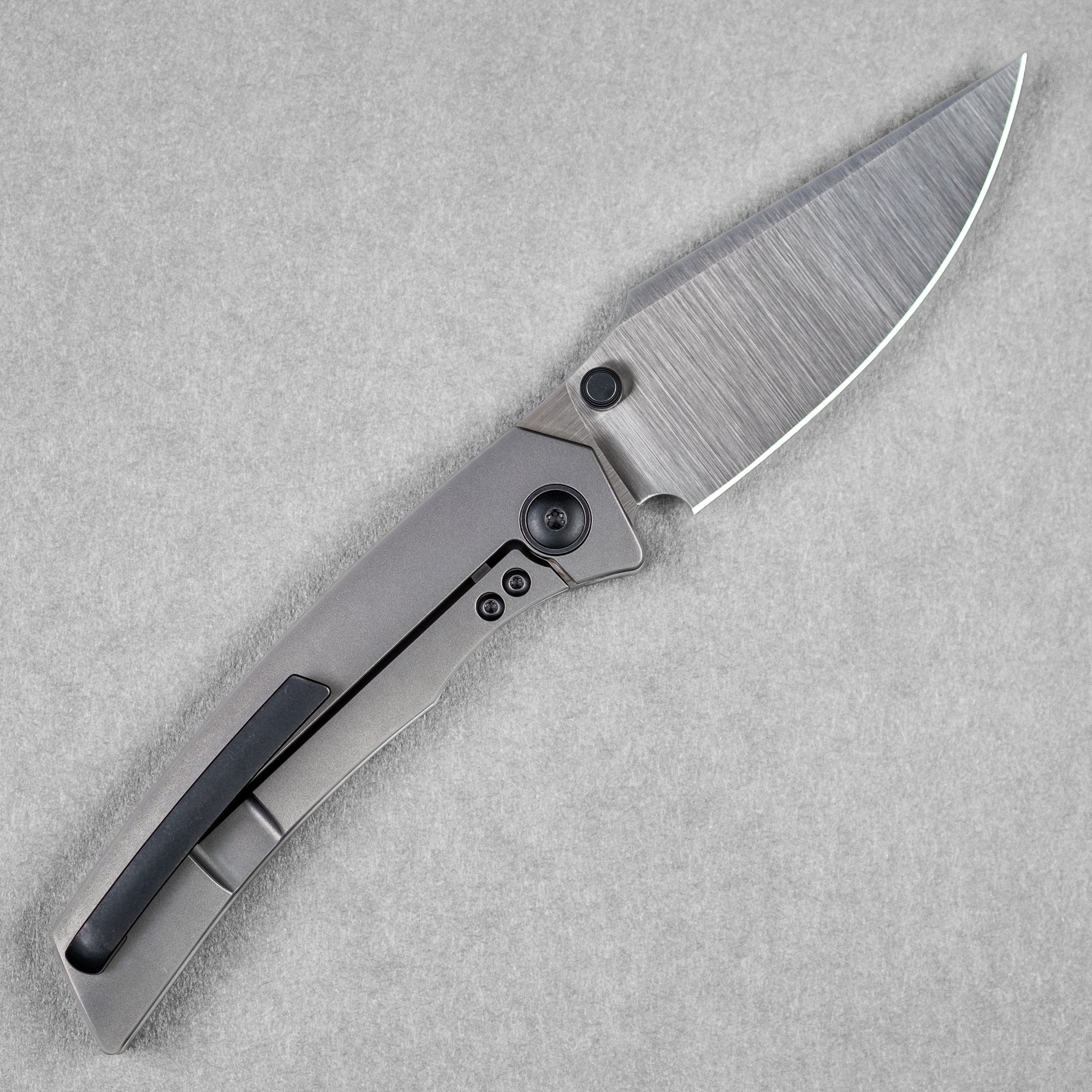 URBAN Isurus - Satin Magnacut & Bead Blasted Ti Integral w