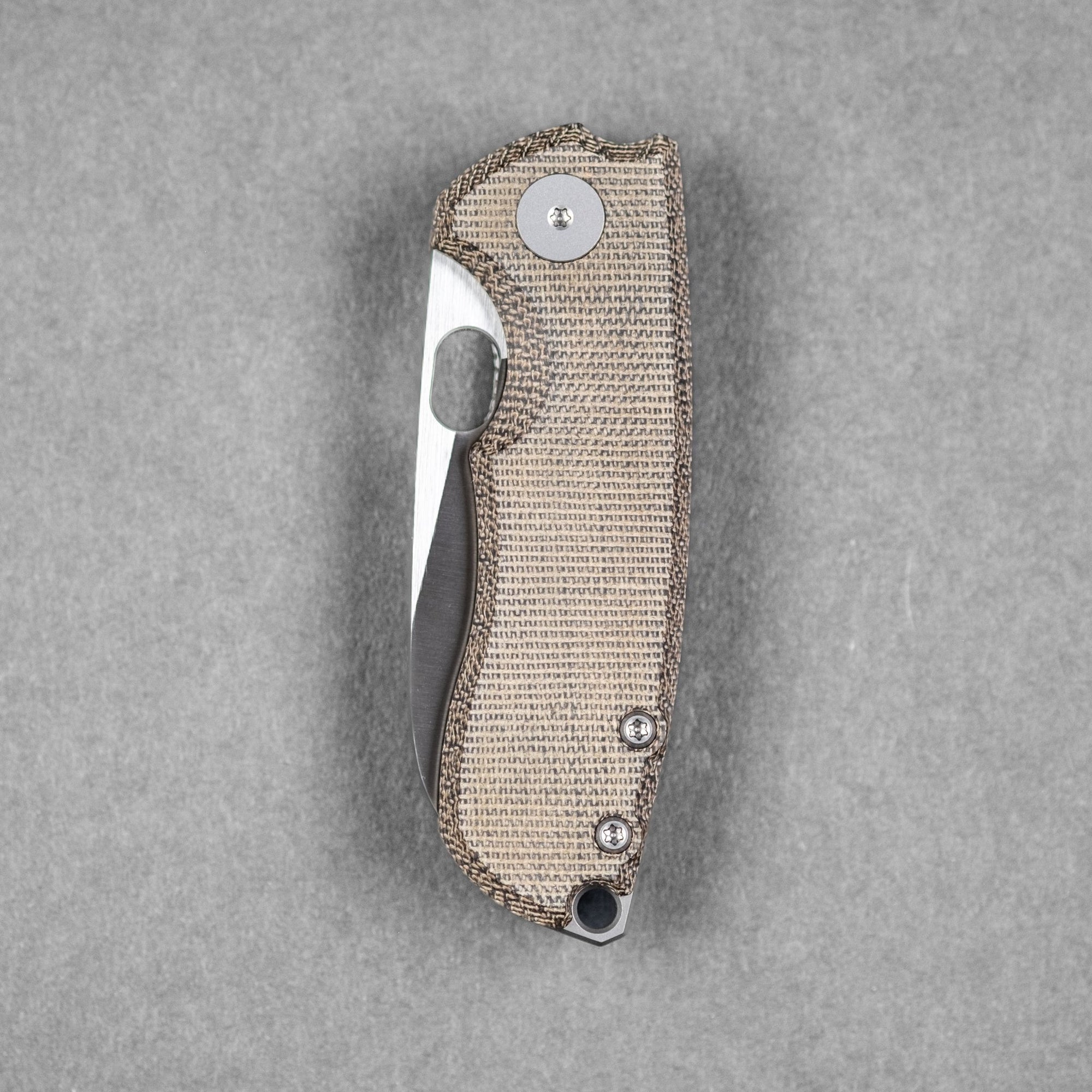 Pre - Order: URBAN Jib - Satin Magnacut & Green Micarta w/ Titanium Backspacer - URBAN EDC®