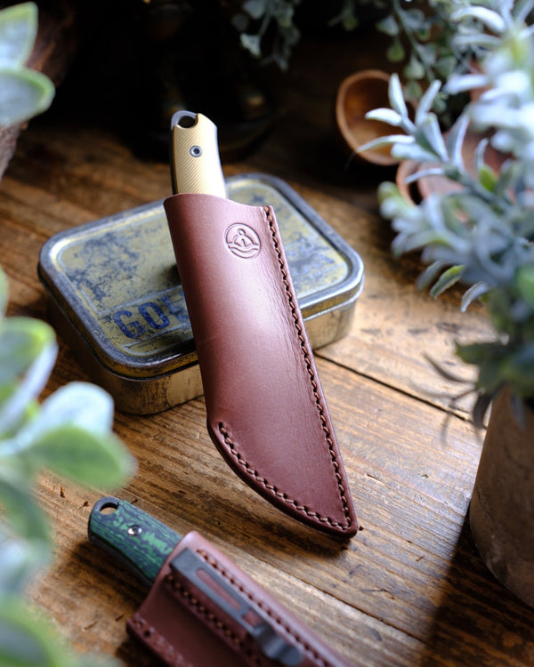 Pre - Order: URBAN Lagarto - Acid - Etched Magnacut & Bead Blasted Brass w/ Micro Milling - URBAN EDC®