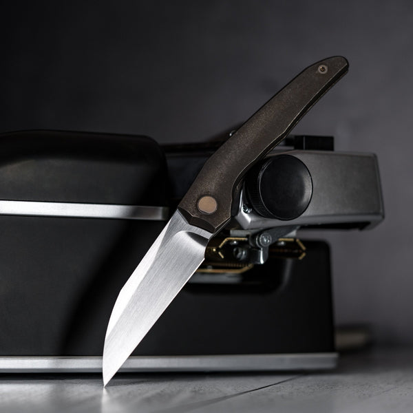 Pre - Order: URBAN Nitroglide - Hand - Rubbed Magnacut w/ Bronze Anodized Stonewash Titanium (Pre - Order Exclusive) - URBAN EDC®