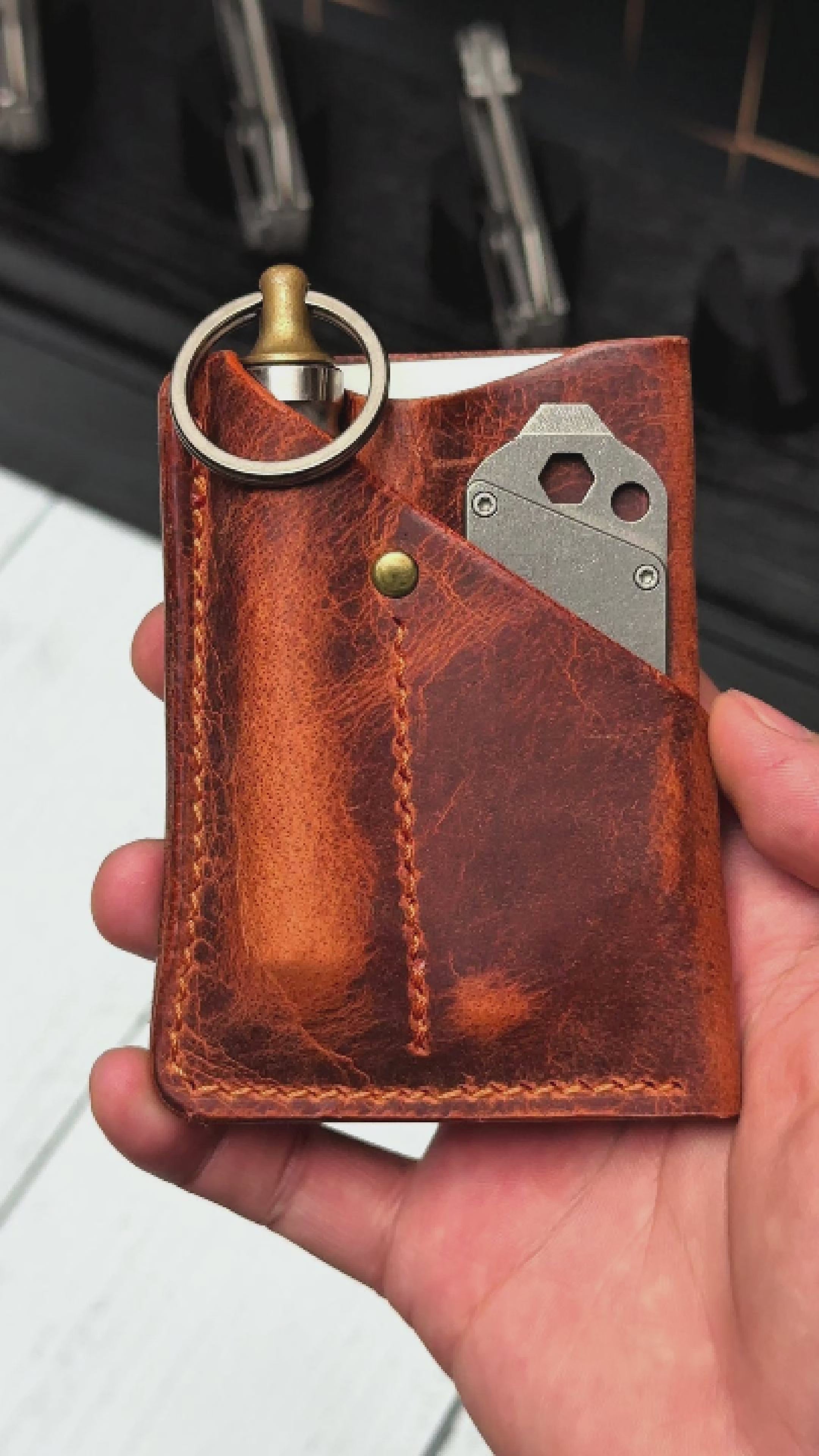 Lex Wallet - Burnt Orange Full-Grain Buffalo Leather – URBAN EDC®