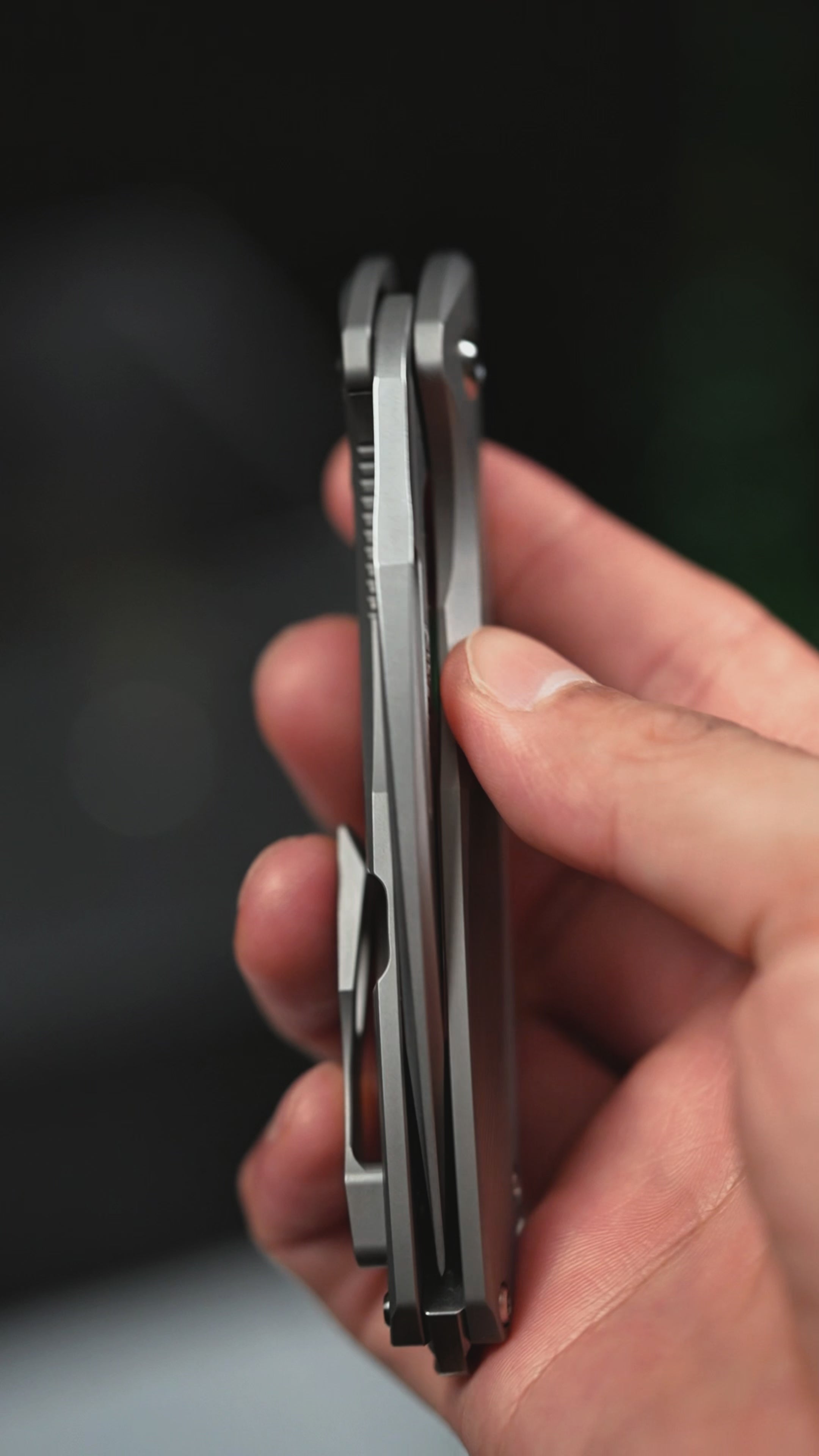 Koenig Mini Arius Flipper - Burnished M390 w/ Polished Flats