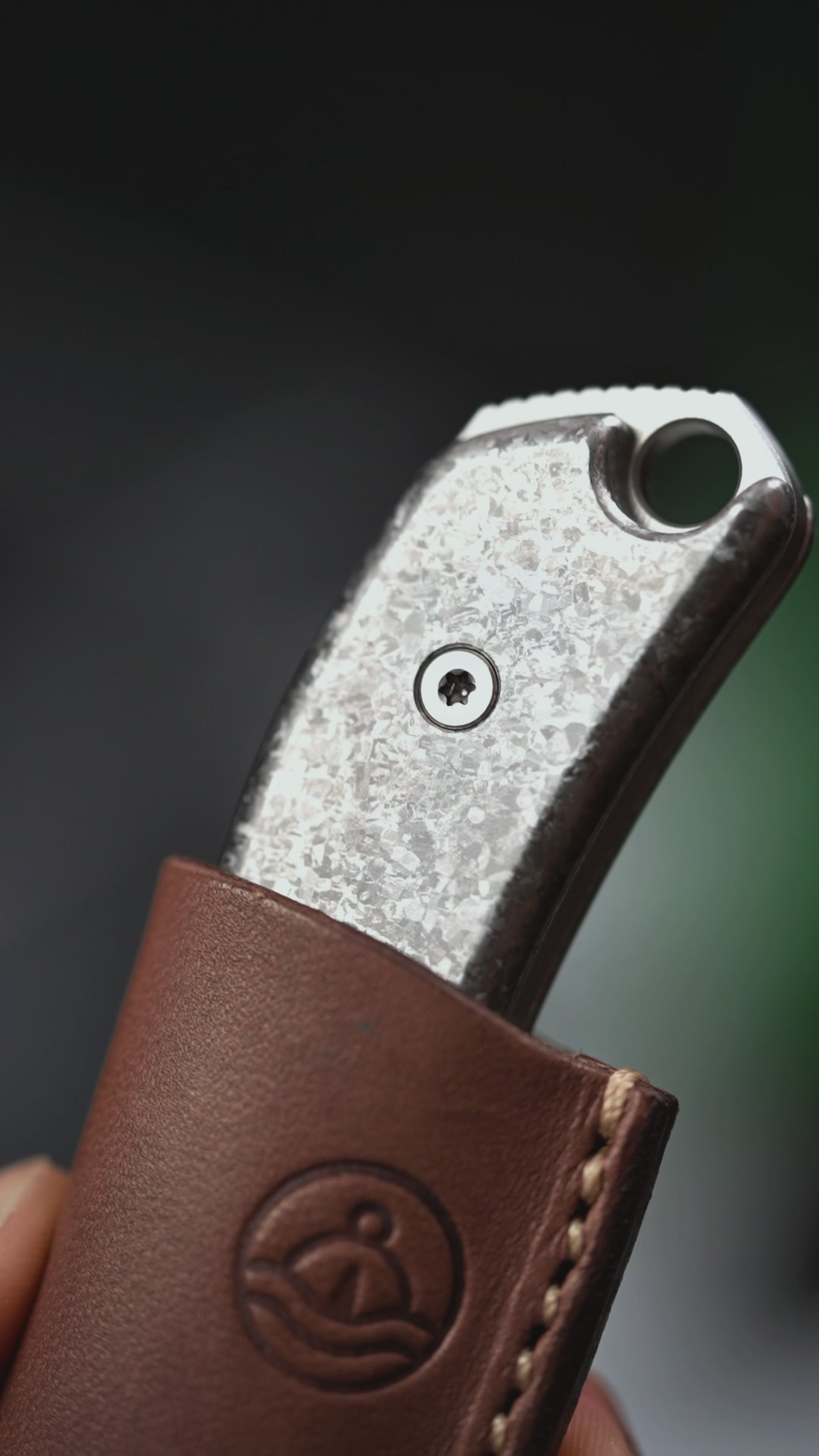 Pre-Order: URBAN Sea Dweller - Hand-Rubbed Vanax & Crystal