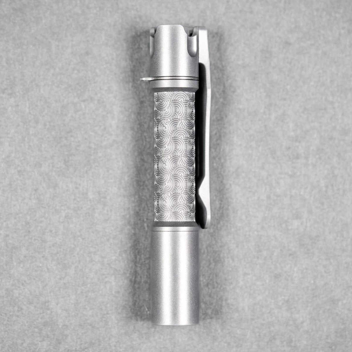 Reylight x URBAN Pineapple Mini Flashlight - Beadblasted Ti Chaos Seig ...