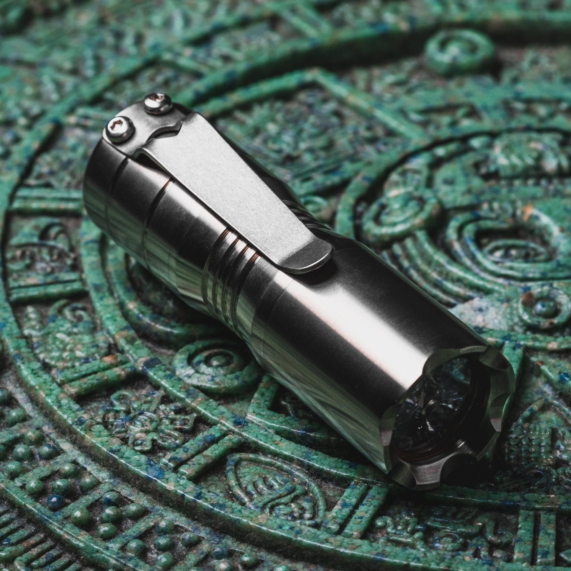 Sinner Customs Tri - EDC - Titanium (Custom) - URBAN EDC®